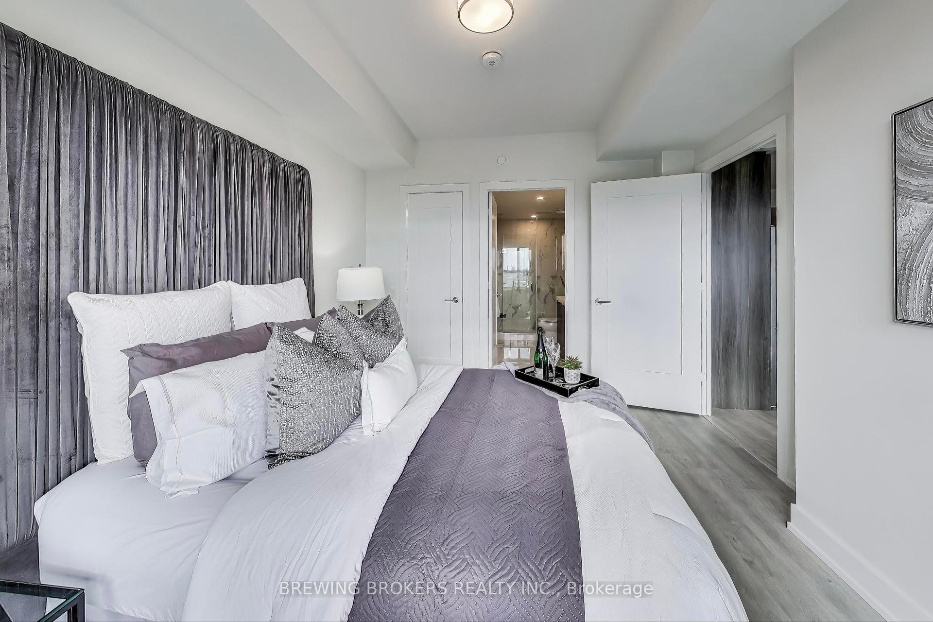 #933 - 20 Inn On The Park Dr, Toronto, ON M3C0P8 | 2 Bedroom 2 Bathroom Condo Apt | Image 19