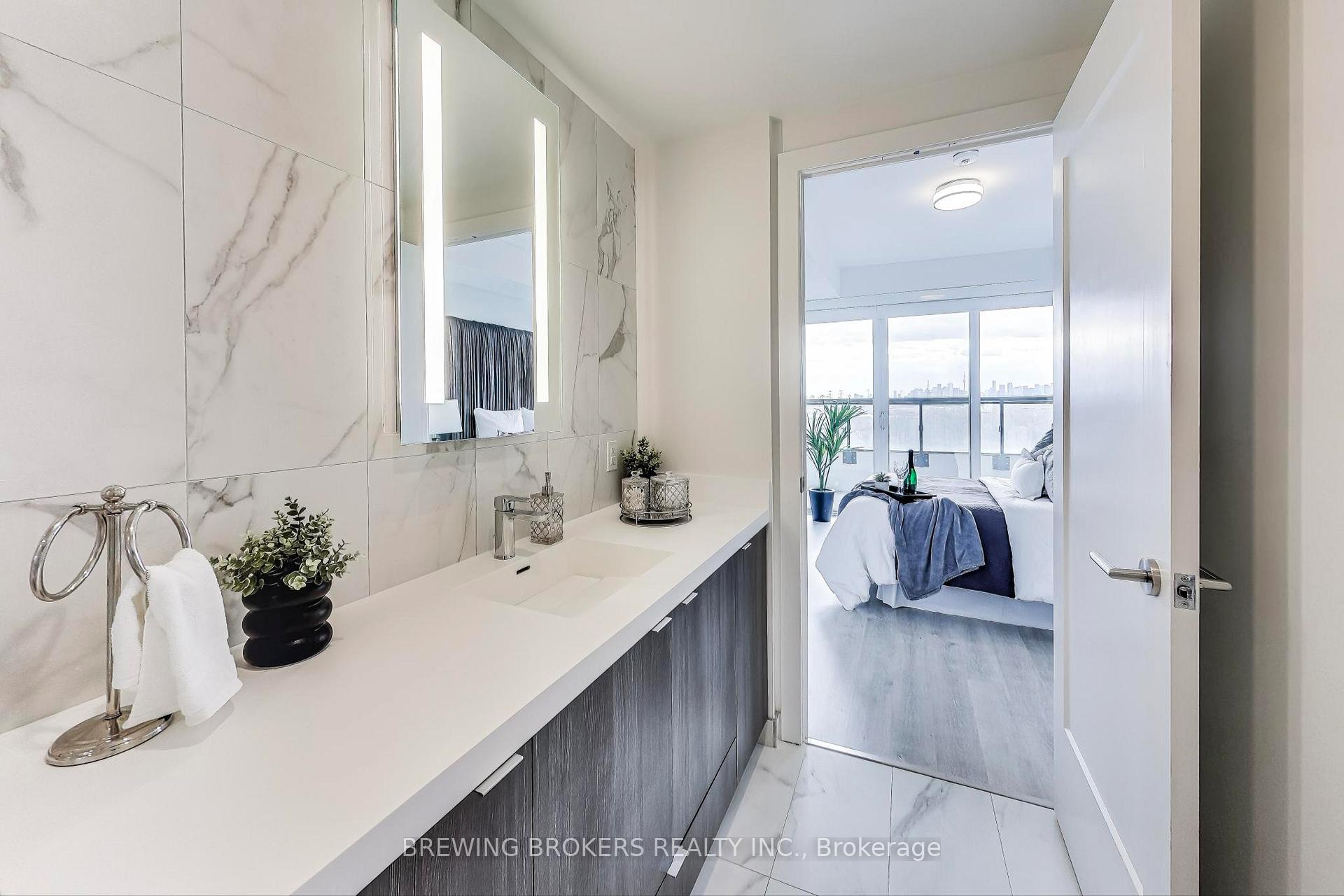 #933 - 20 Inn On The Park Dr, Toronto, ON M3C0P8 | 2 Bedroom 2 Bathroom Condo Apt | Image 21