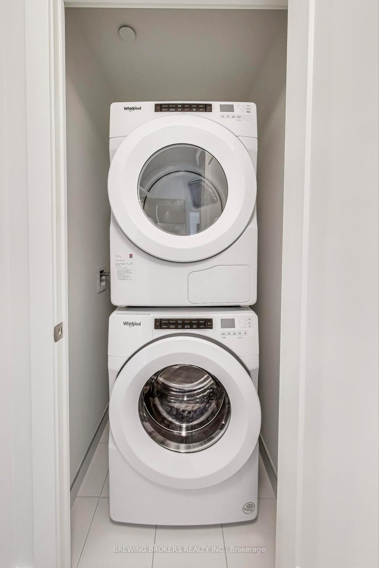 #933 - 20 Inn On The Park Dr, Toronto, ON M3C0P8 | 2 Bedroom 2 Bathroom Condo Apt | Image 28