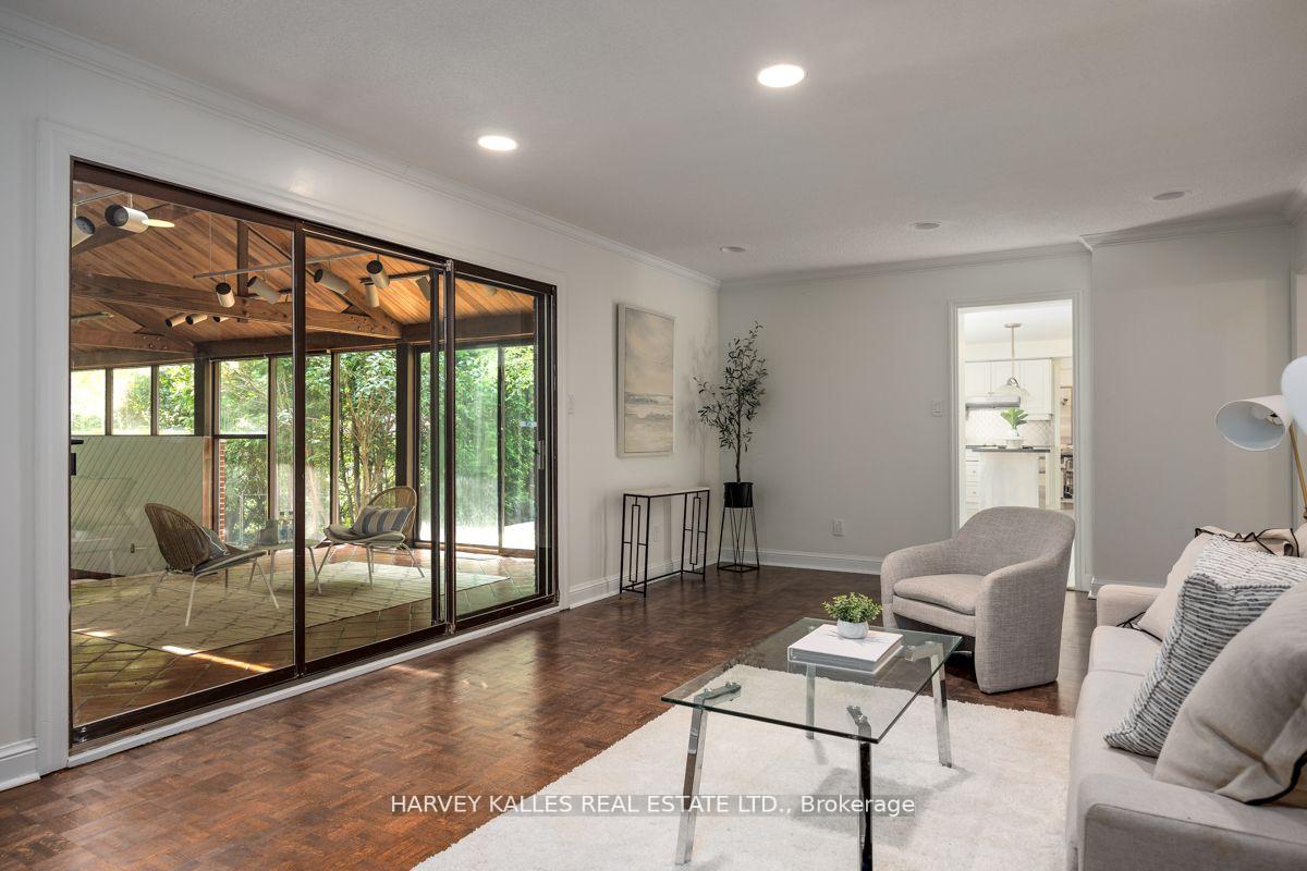 15 Old Colony Rd, Toronto, ON M2L2J7 | 4 Bedroom 6 Bathroom Detached House | Image 15