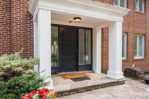 15 Old Colony Rd, Toronto, ON M2L2J7 | 4 Bedroom 6 Bathroom Detached House | Image 2