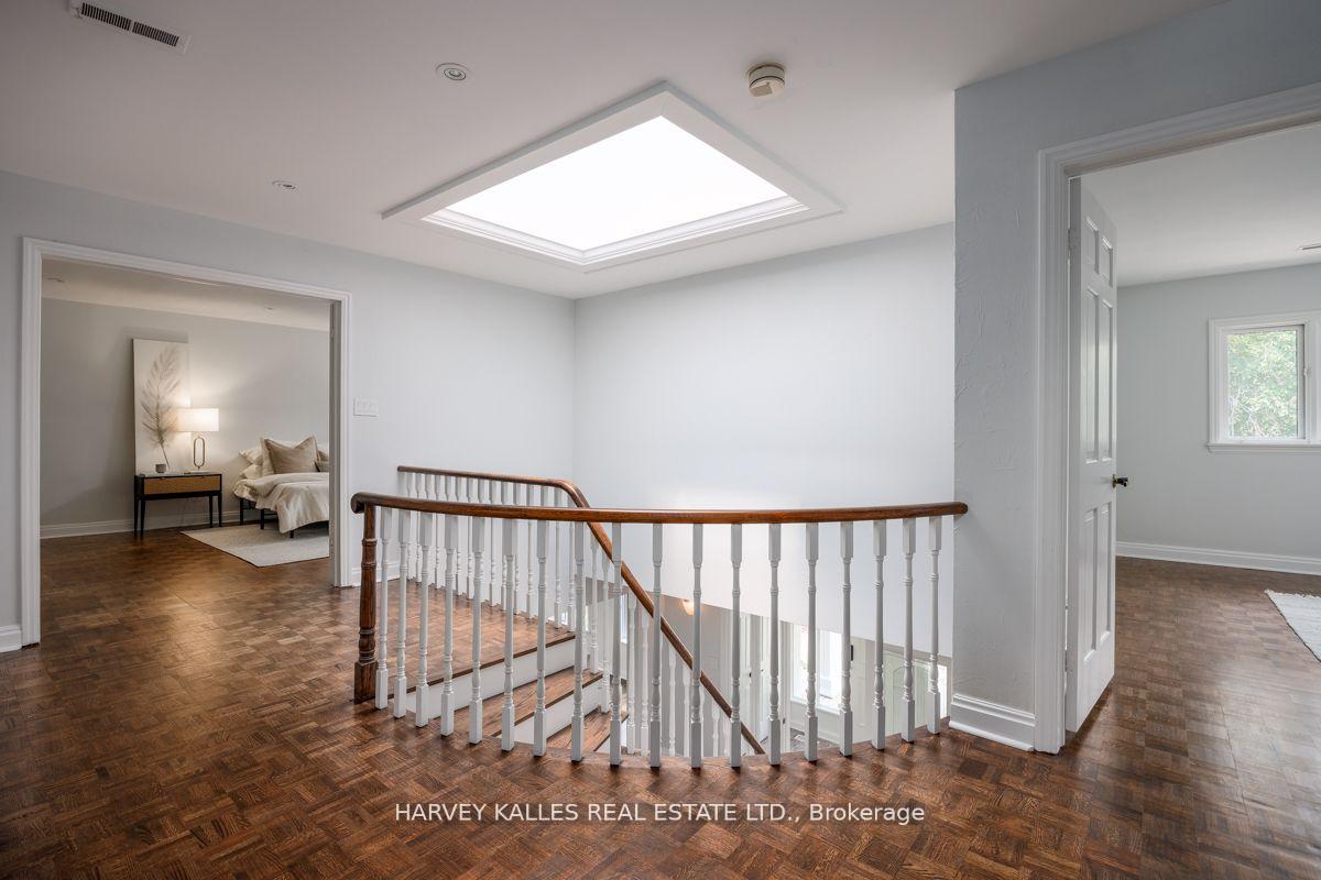 15 Old Colony Rd, Toronto, ON M2L2J7 | 4 Bedroom 6 Bathroom Detached House | Image 22