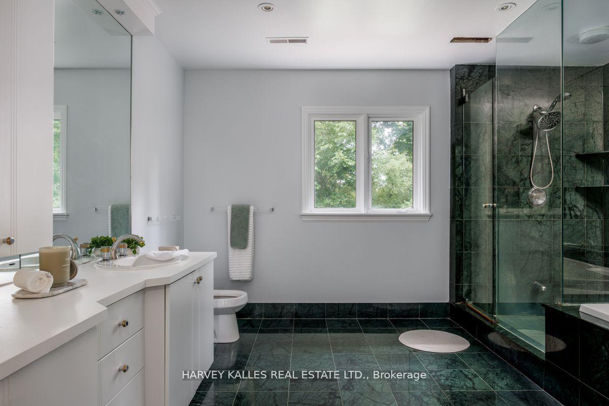 15 Old Colony Rd, Toronto, ON M2L2J7 | 4 Bedroom 6 Bathroom Detached House | Image 27