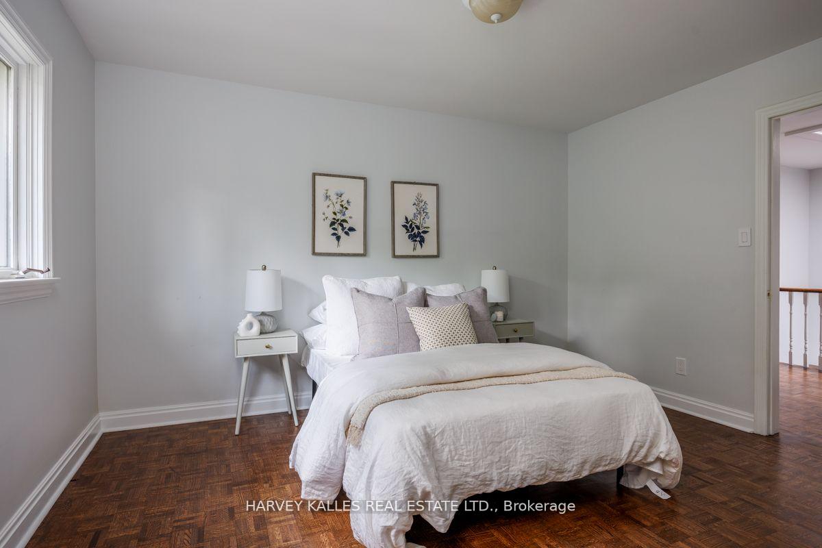 15 Old Colony Rd, Toronto, ON M2L2J7 | 4 Bedroom 6 Bathroom Detached House | Image 30