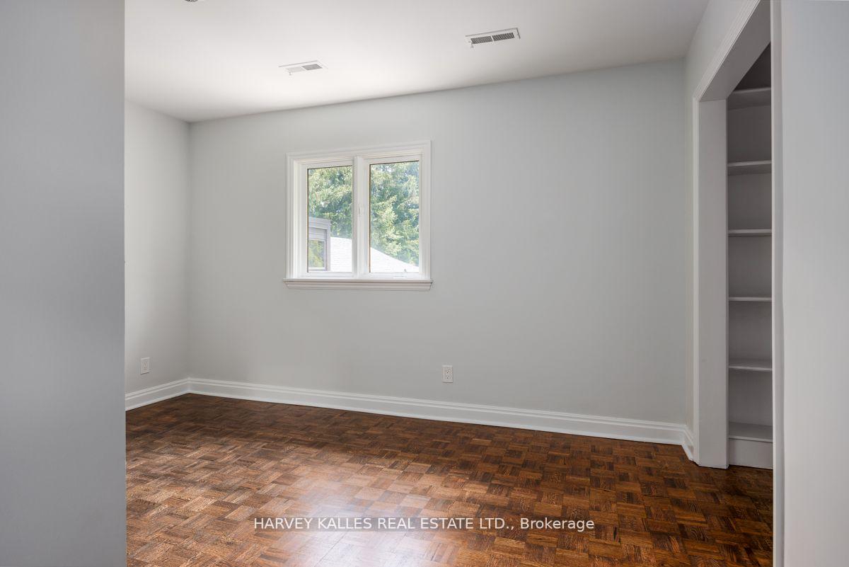 15 Old Colony Rd, Toronto, ON M2L2J7 | 4 Bedroom 6 Bathroom Detached House | Image 33