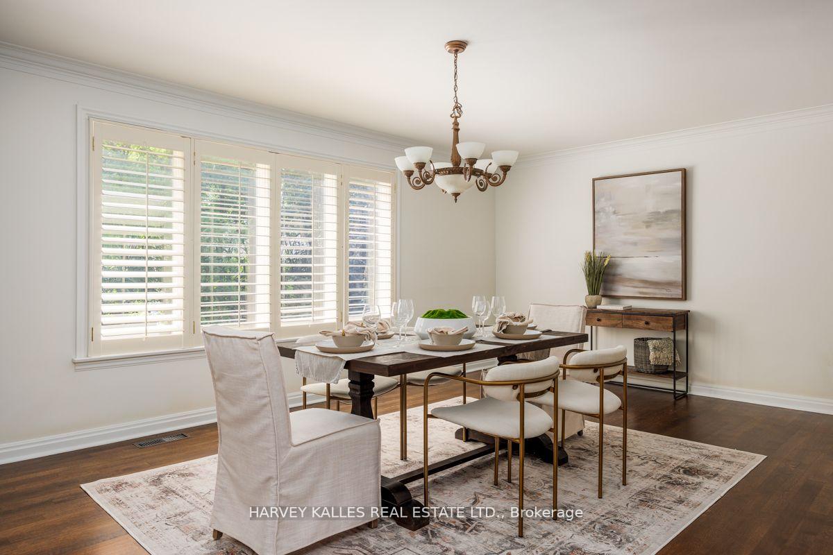 15 Old Colony Rd, Toronto, ON M2L2J7 | 4 Bedroom 6 Bathroom Detached House | Image 8