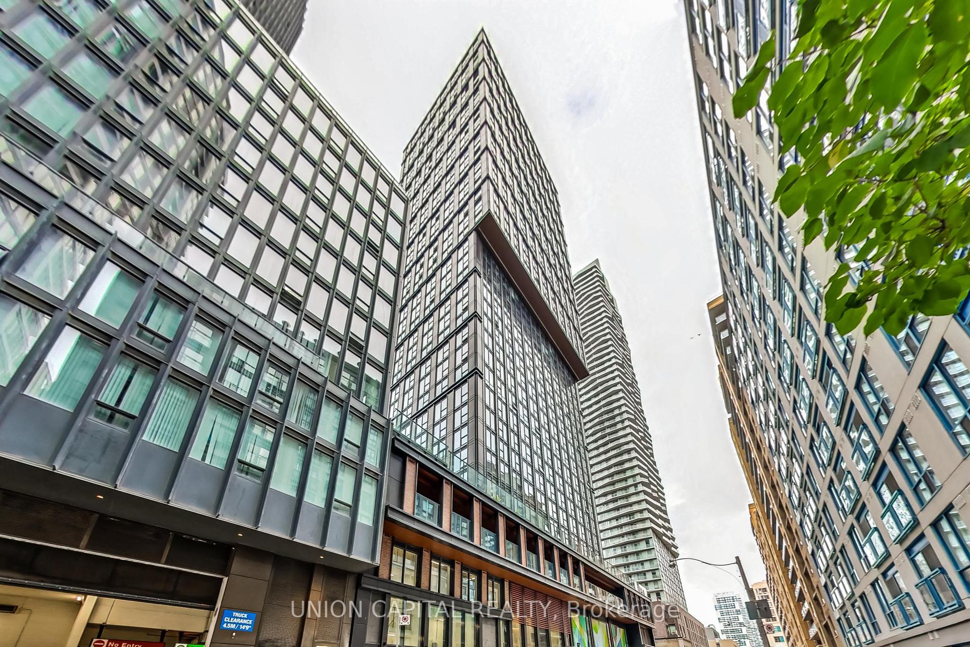 #903 - 82 Dalhousie St, Toronto, ON M5B0C5 | 3 Bedroom 2 Bathroom Condo Apt | Image 30