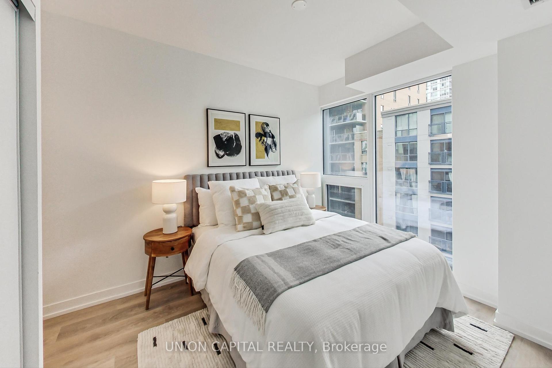 #903 - 82 Dalhousie St, Toronto, ON M5B0C5 | 3 Bedroom 2 Bathroom Condo Apt | Image 9