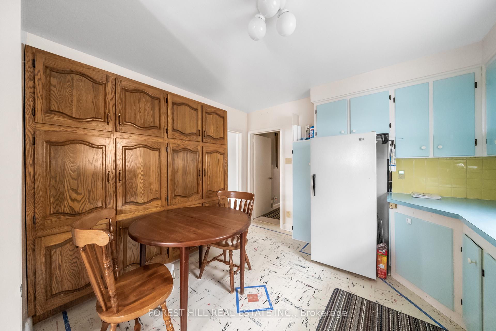 208 Park Home Ave, Toronto, ON M2R1A2 | 3 Bedroom 2 Bathroom Detached House | Image 13