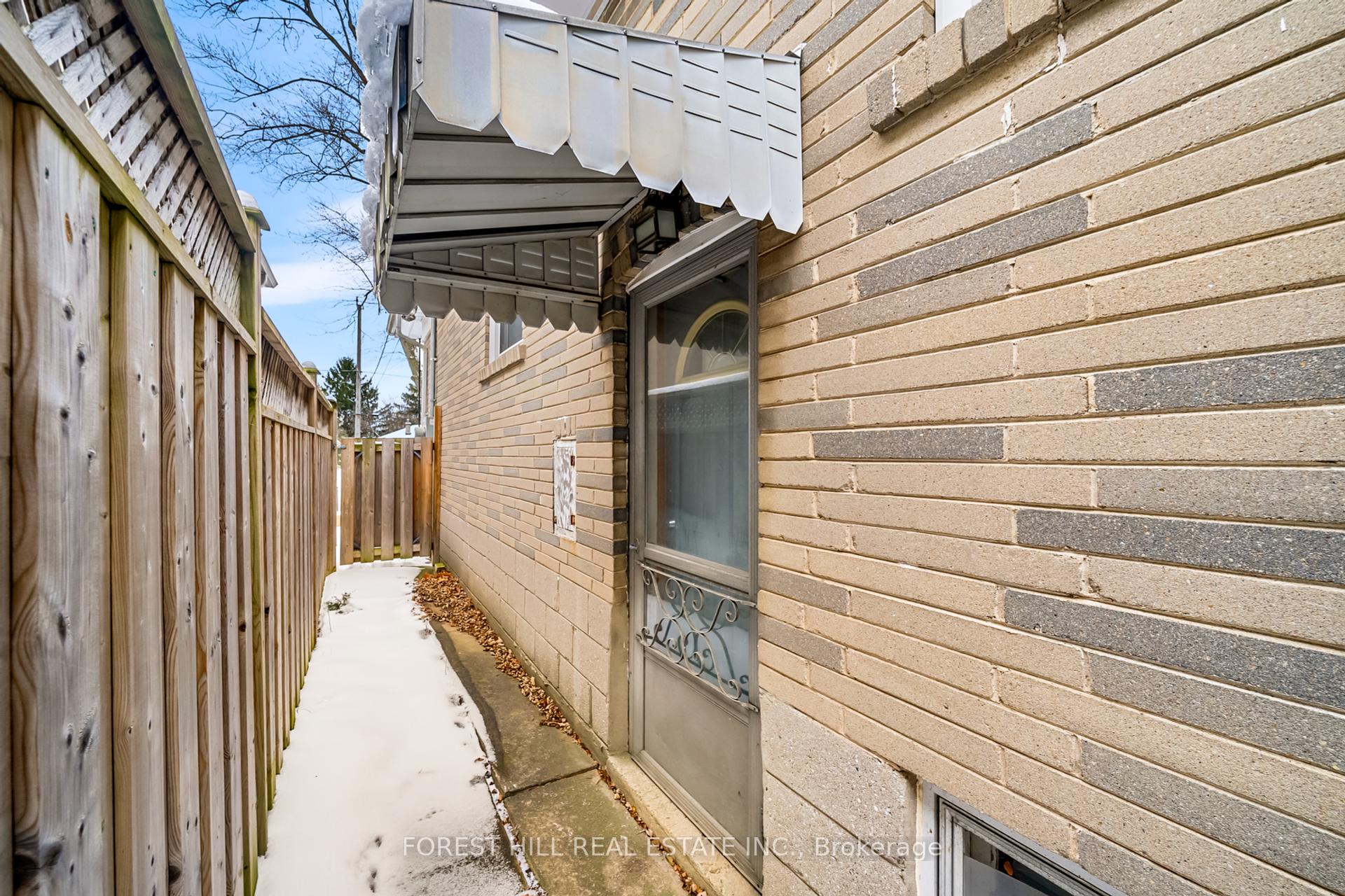 208 Park Home Ave, Toronto, ON M2R1A2 | 3 Bedroom 2 Bathroom Detached House | Image 30