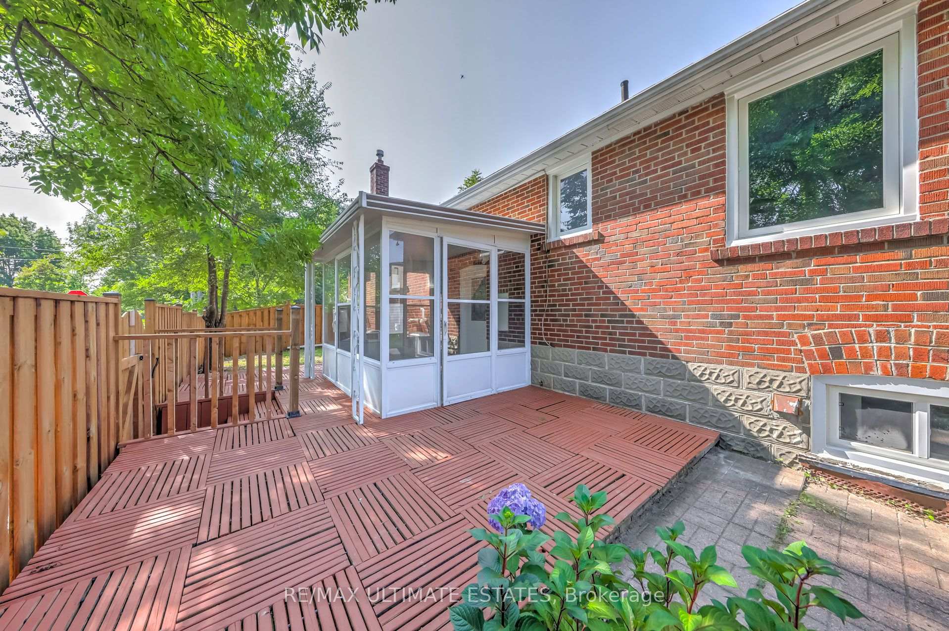 106 Pleasant Ave, Toronto, ON M2M1M1 | 4 Bedroom 4 Bathroom Detached House | Image 29
