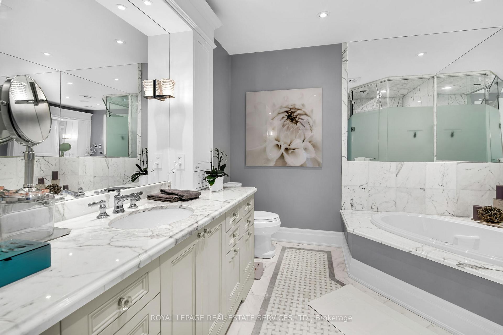 #1701 - 155 St Clair Ave W, Toronto, ON M4V0A1 | 2 Bedroom 3 Bathroom Condo Apt | Image 26