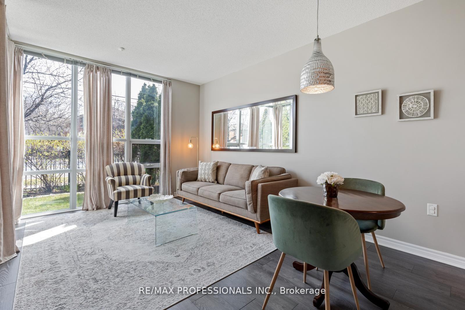 #108 - 3830 Bathurst St, Toronto, ON M3H6C5 | 1 Bedroom 1 Bathroom Condo Apt | Image 1