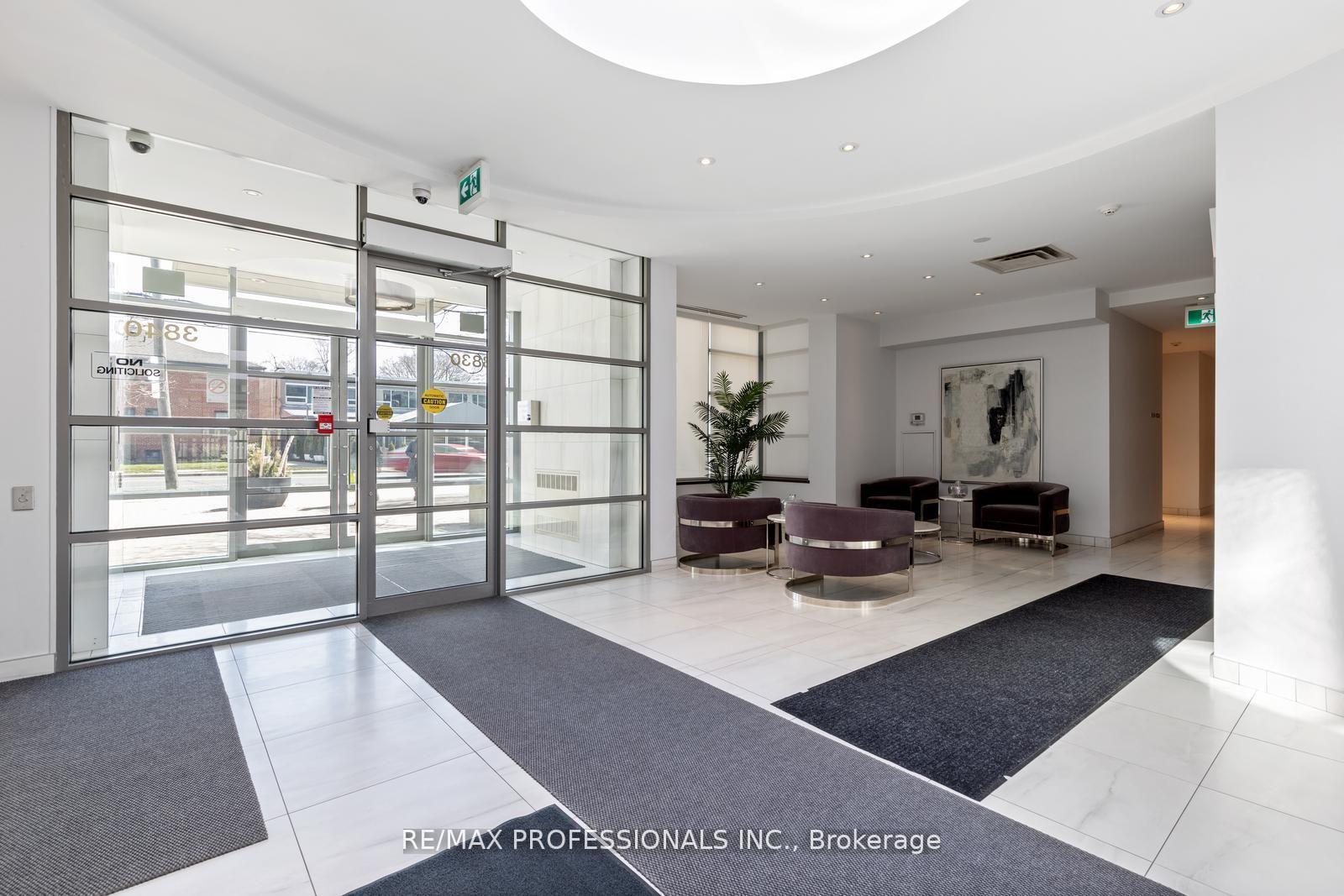 #108 - 3830 Bathurst St, Toronto, ON M3H6C5 | 1 Bedroom 1 Bathroom Condo Apt | Image 11