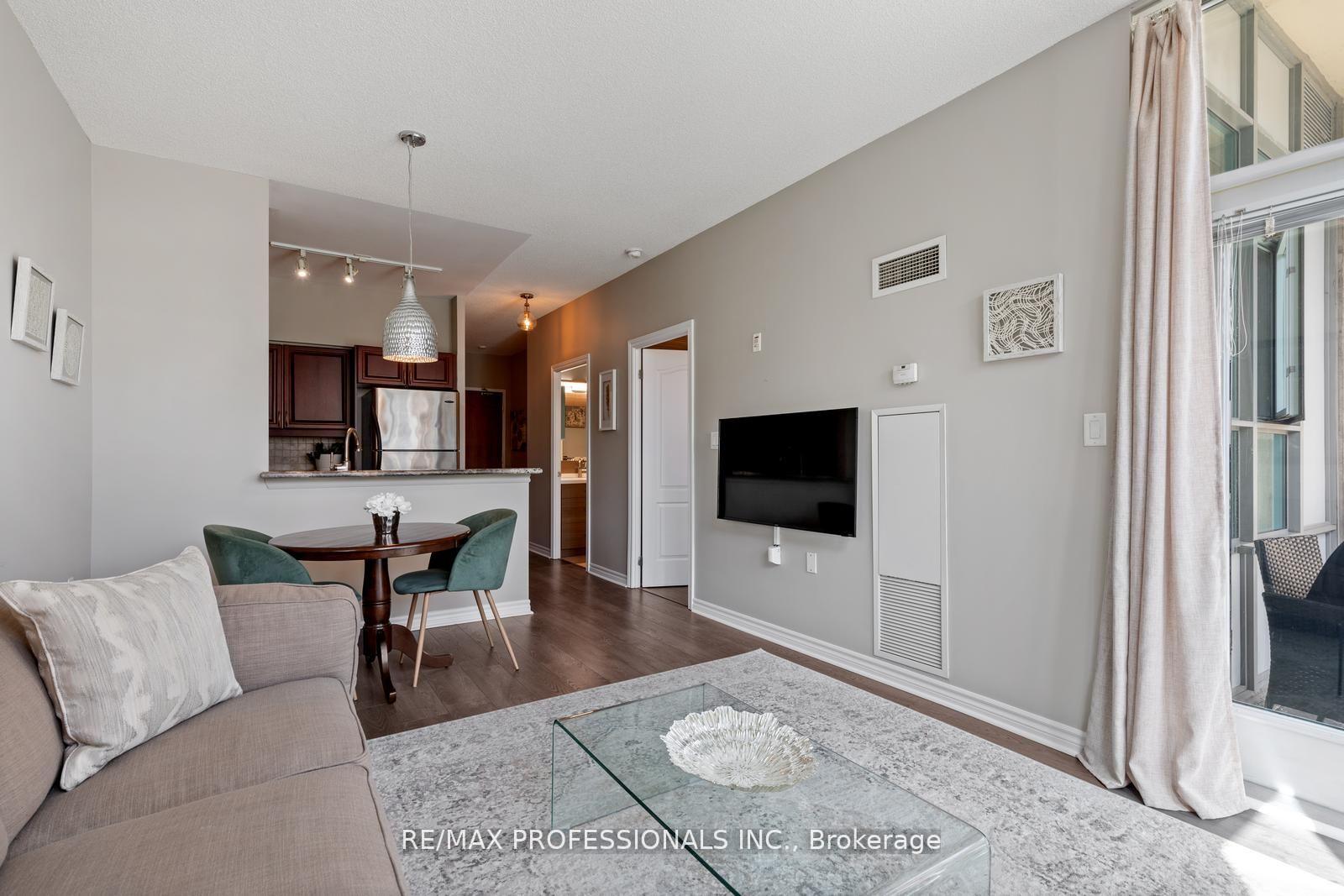 #108 - 3830 Bathurst St, Toronto, ON M3H6C5 | 1 Bedroom 1 Bathroom Condo Apt | Image 20