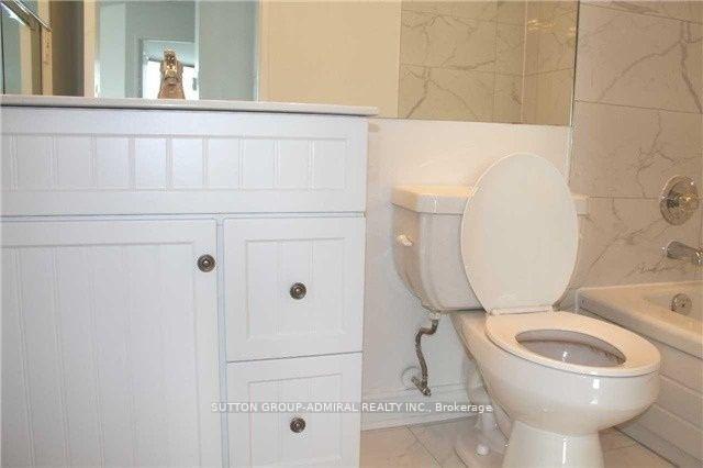 #909 - 1121 Steeles Ave W, Toronto, ON M2R3W7 | 2 Bedroom 2 Bathroom Condo Apt | Image 13