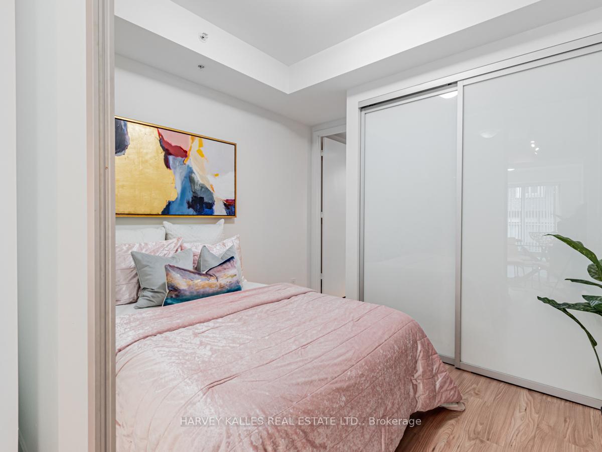 #314 - 377 Madison Ave, Toronto, ON M4V3E1 | 2 Bedroom 2 Bathroom Condo Apt | Image 16