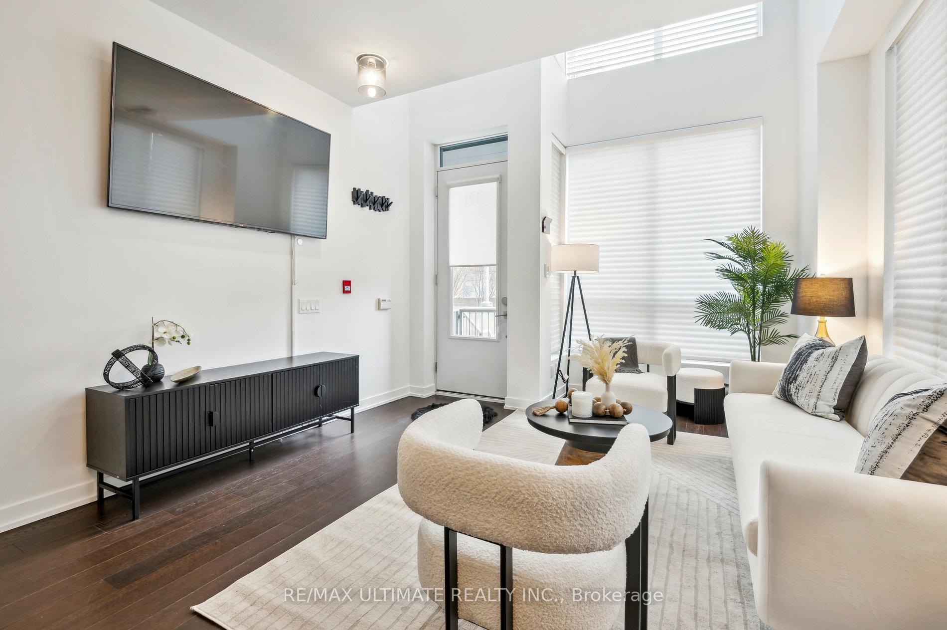 #121 - 1030 King St W, Toronto, ON M6K3N3 | 2 Bedroom 3 Bathroom Condo Townhouse | Image 14