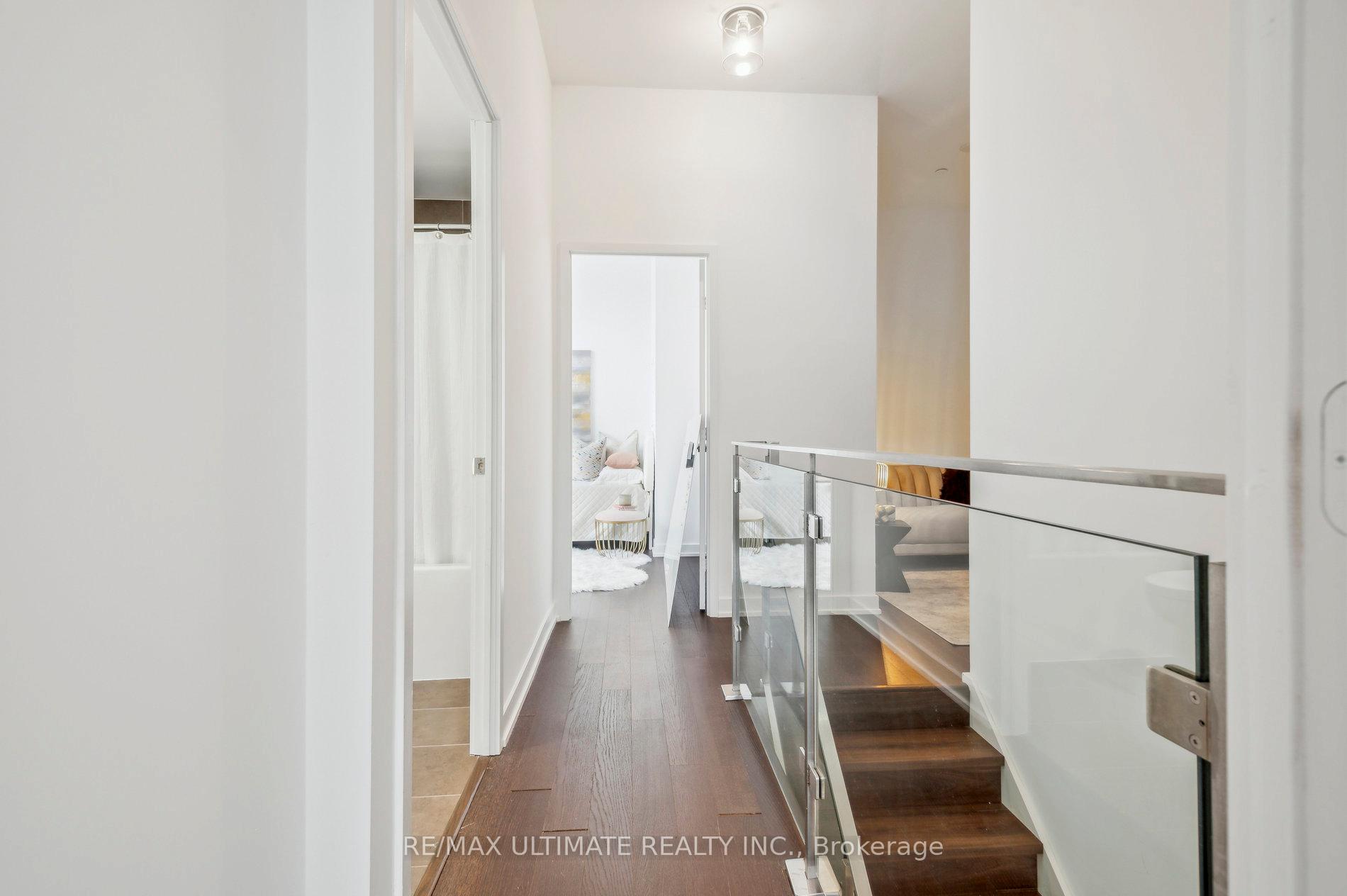 #121 - 1030 King St W, Toronto, ON M6K3N3 | 2 Bedroom 3 Bathroom Condo Townhouse | Image 19