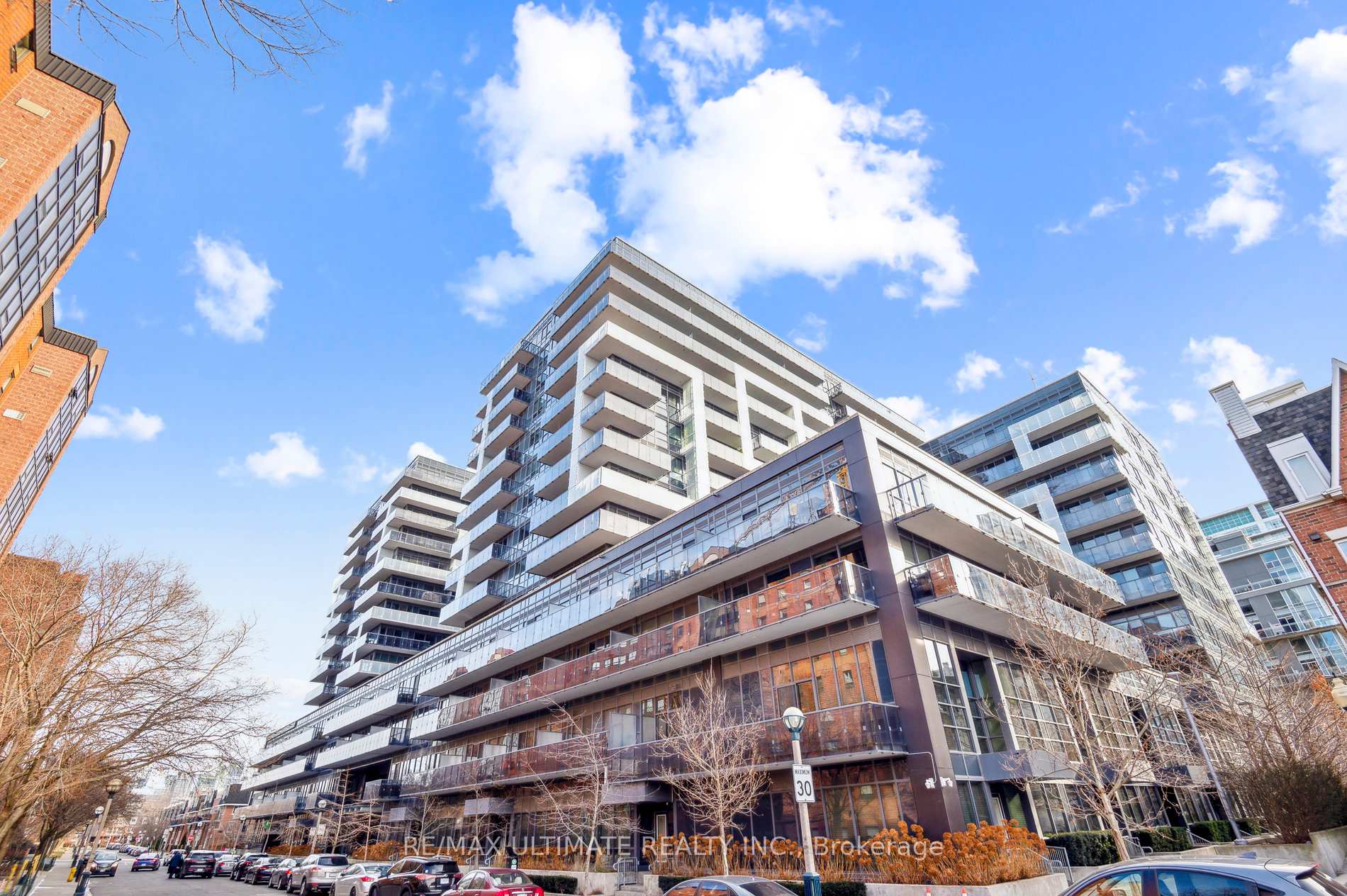 #121 - 1030 King St W, Toronto, ON M6K3N3 | 2 Bedroom 3 Bathroom Condo Townhouse | Image 2