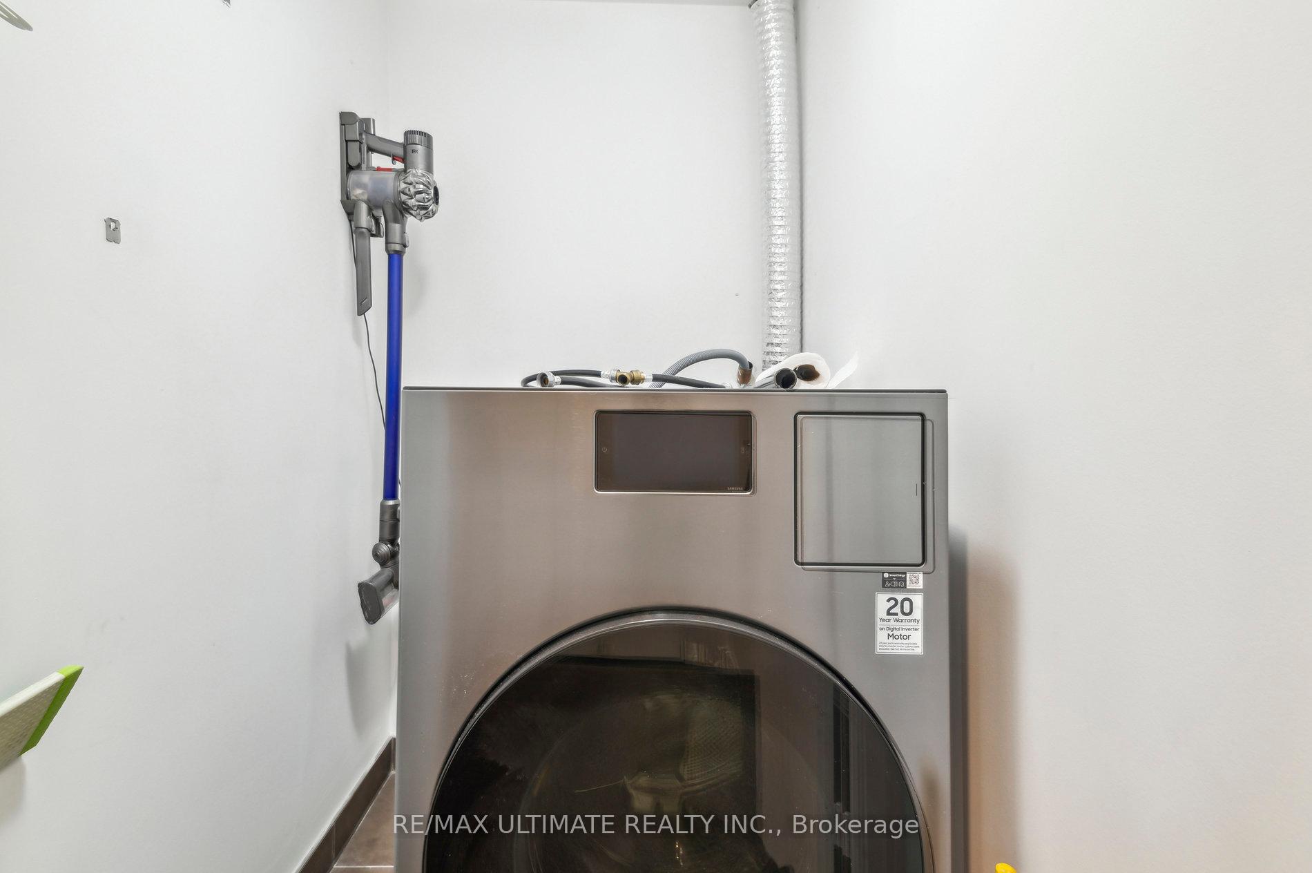 #121 - 1030 King St W, Toronto, ON M6K3N3 | 2 Bedroom 3 Bathroom Condo Townhouse | Image 30