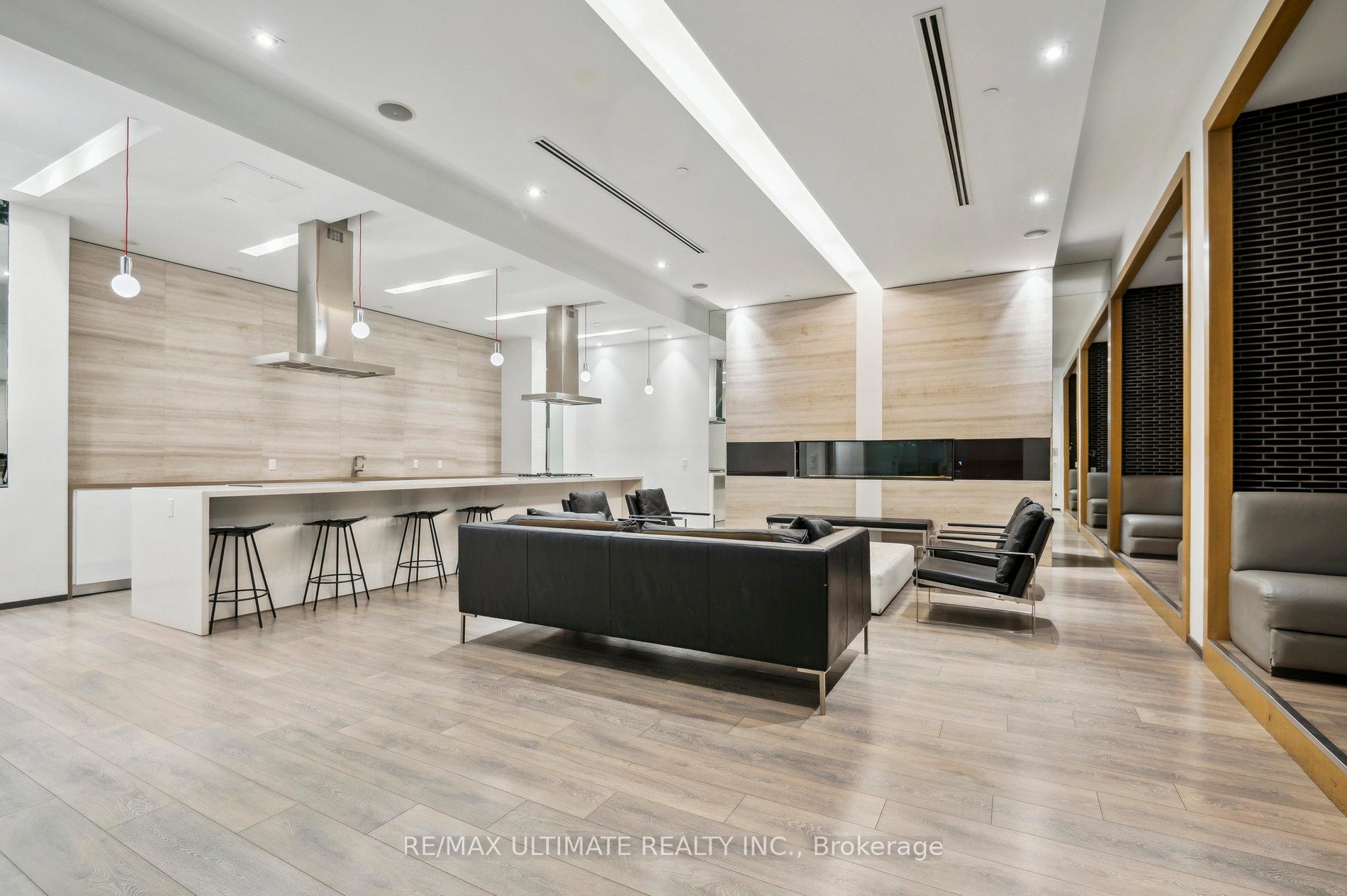 #121 - 1030 King St W, Toronto, ON M6K3N3 | 2 Bedroom 3 Bathroom Condo Townhouse | Image 35