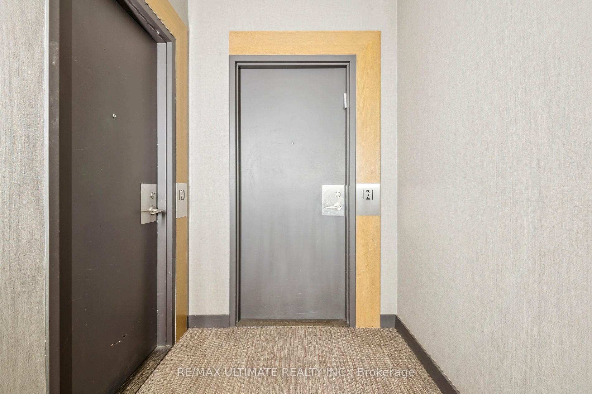 #121 - 1030 King St W, Toronto, ON M6K3N3 | 2 Bedroom 3 Bathroom Condo Townhouse | Image 5