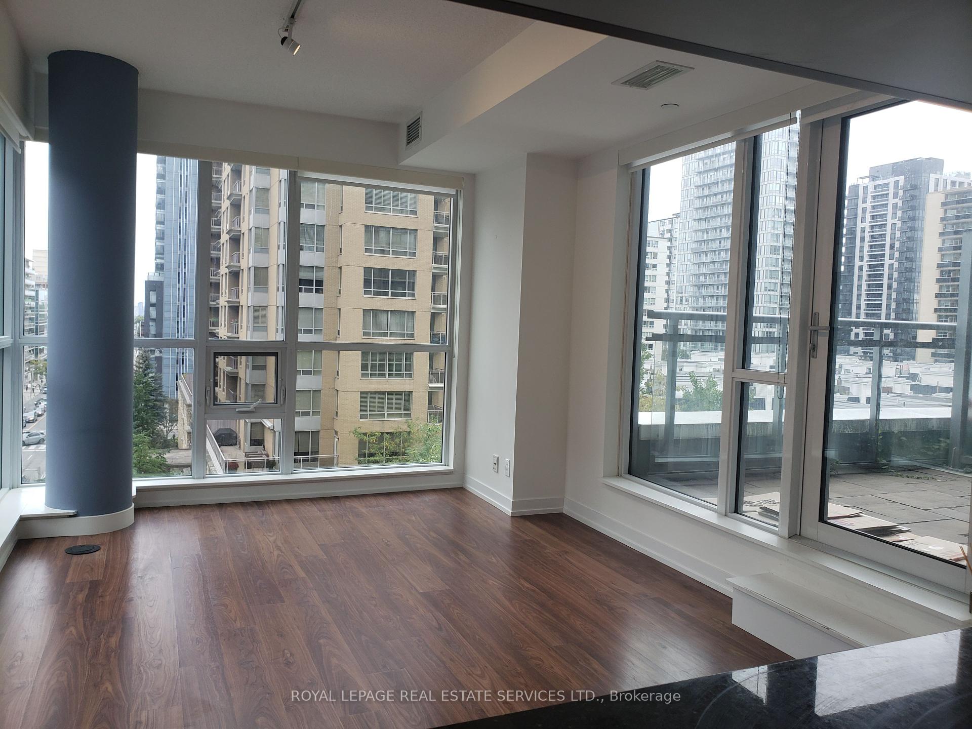 #520 - 98 Lillian St, Toronto, ON M4S0A5 | 2 Bedroom 1 Bathroom Condo Apt | Image 1