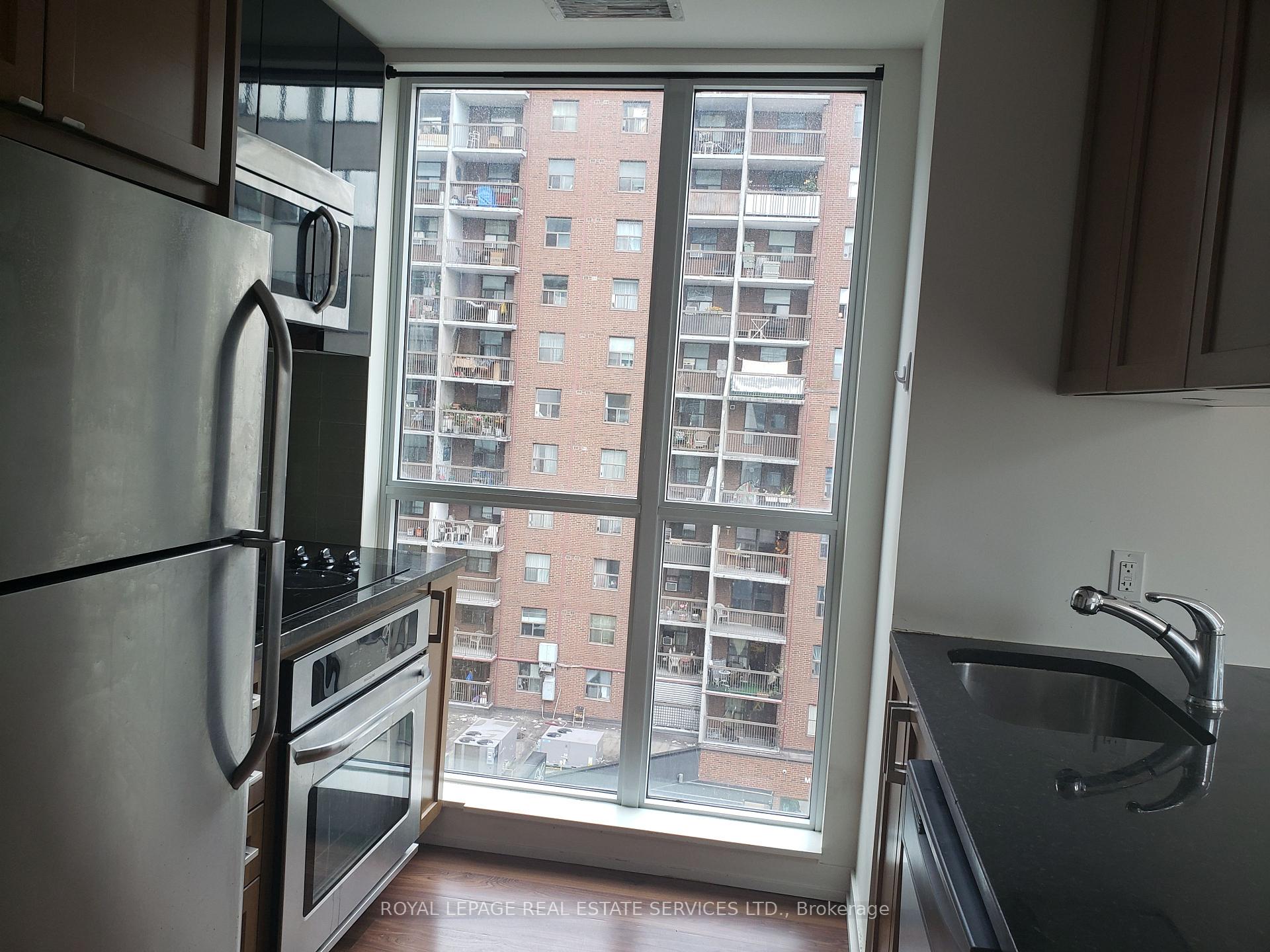 #520 - 98 Lillian St, Toronto, ON M4S0A5 | 2 Bedroom 1 Bathroom Condo Apt | Image 6