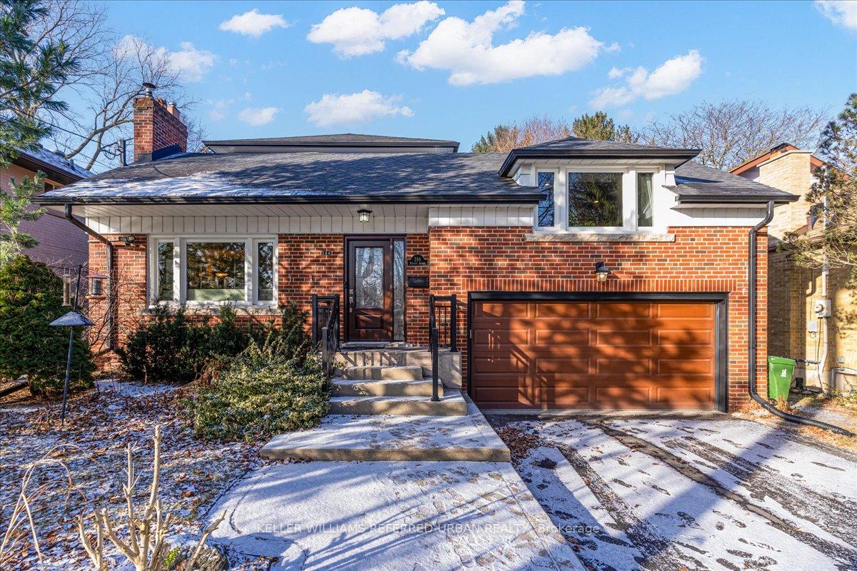 284 Burnett Ave, Toronto, ON M2N1W1 | 3 Bedroom 3 Bathroom Detached House | Image 1