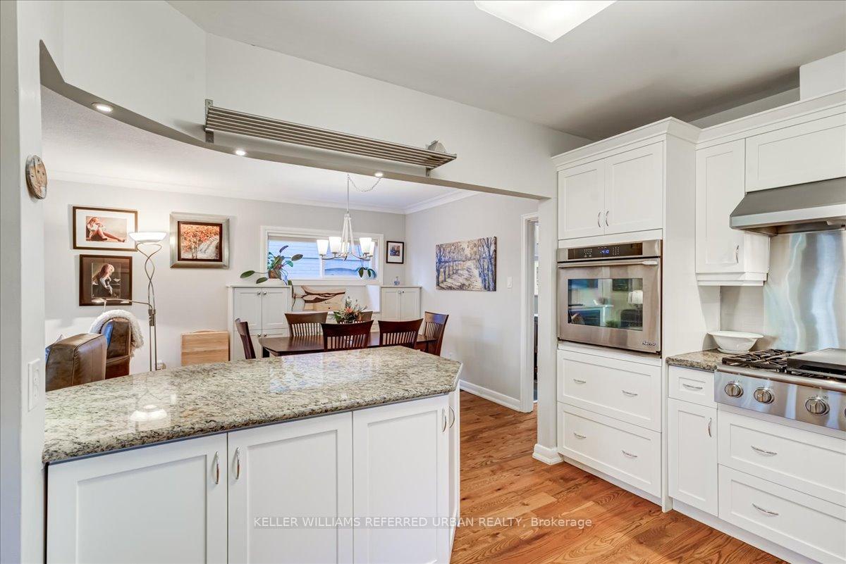 284 Burnett Ave, Toronto, ON M2N1W1 | 3 Bedroom 3 Bathroom Detached House | Image 8
