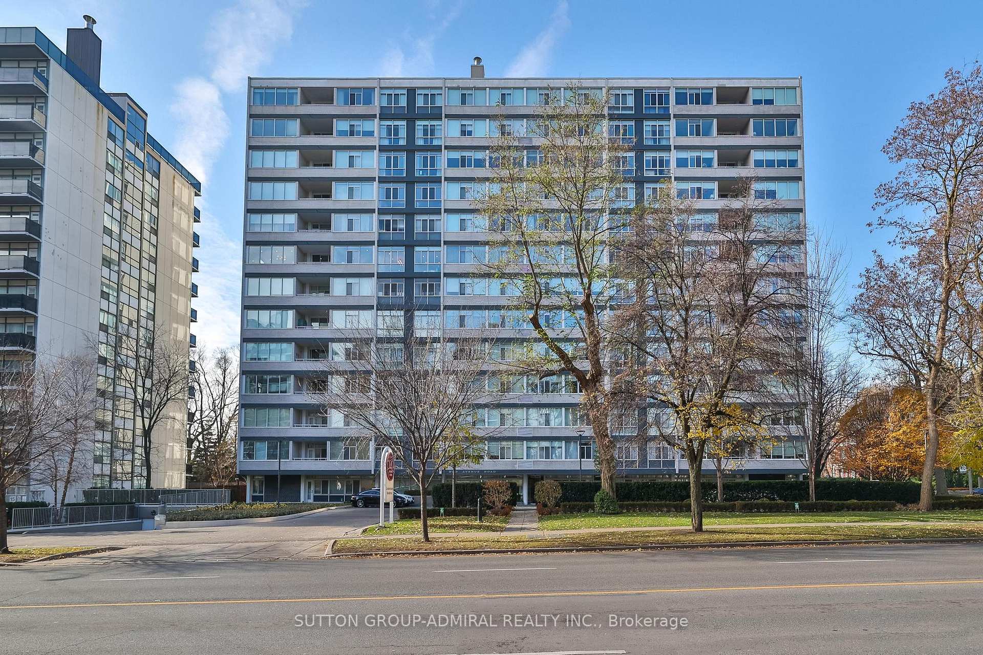 #806 - 500 Avenue Rd, Toronto, ON M4V2J6 | 2 Bedroom 2 Bathroom Condo Apt | Image 1