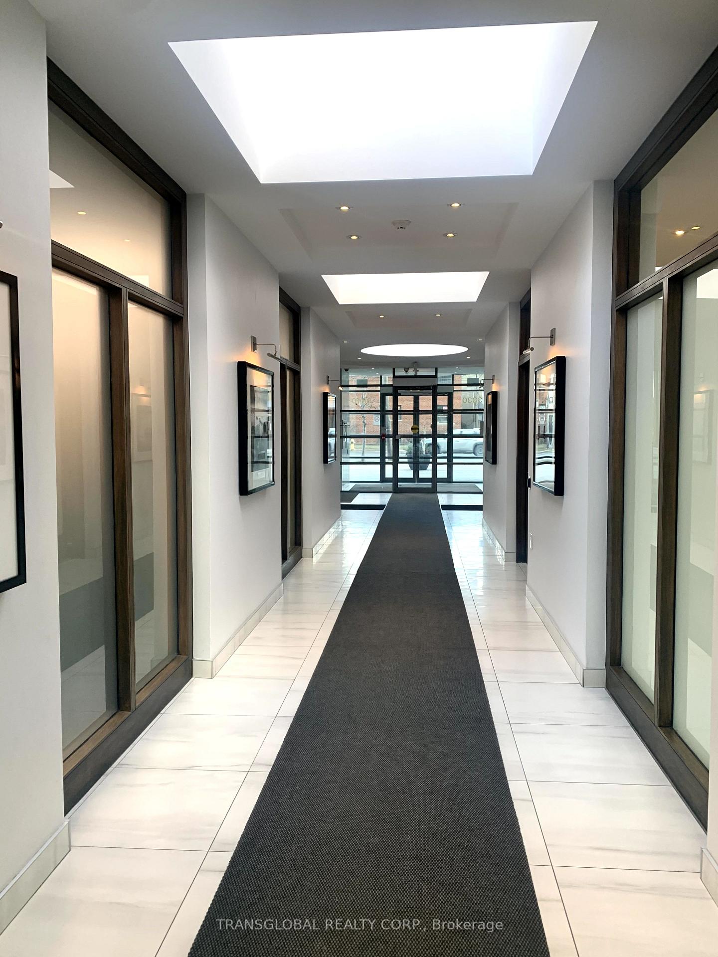 #107 - 3840 Bathurst St W, Toronto, ON M3H6C6 | 1 Bedroom 1 Bathroom Condo Apt | Image 3