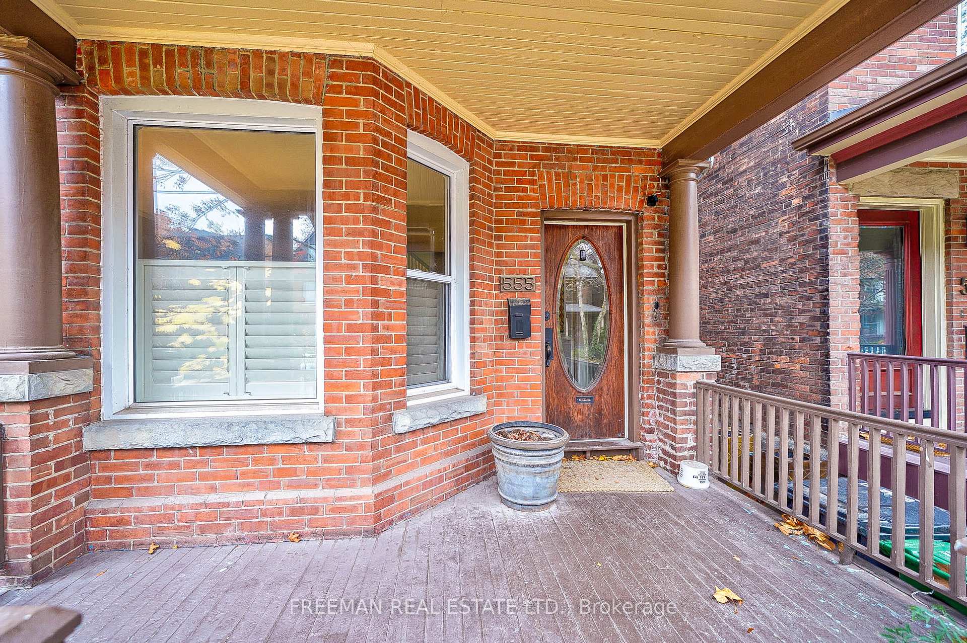 555 Markham St, Toronto, ON M6G2L6 | 5 Bedroom 3 Bathroom Semi-Detached House | Image 1