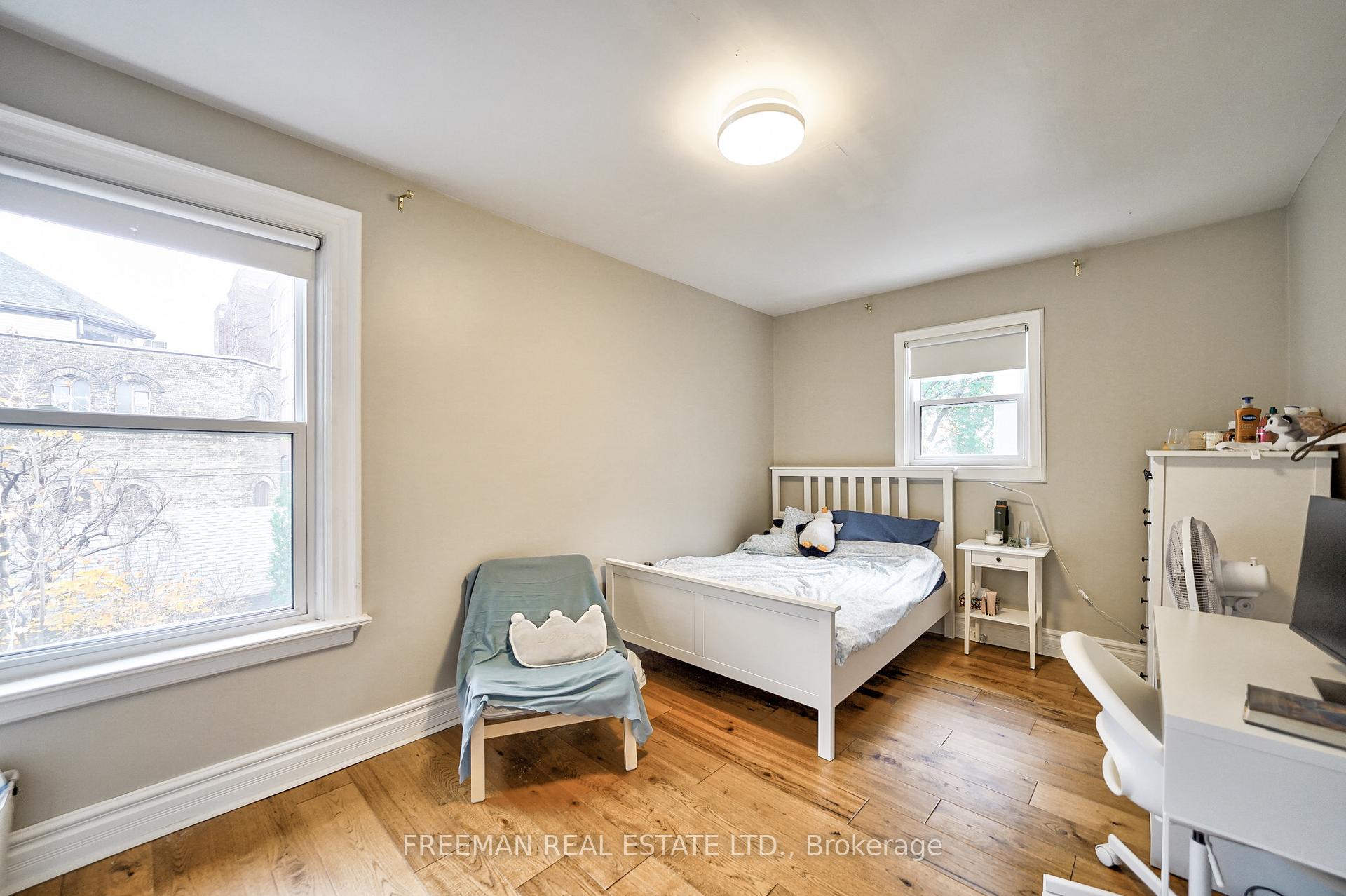 555 Markham St, Toronto, ON M6G2L6 | 5 Bedroom 3 Bathroom Semi-Detached House | Image 18