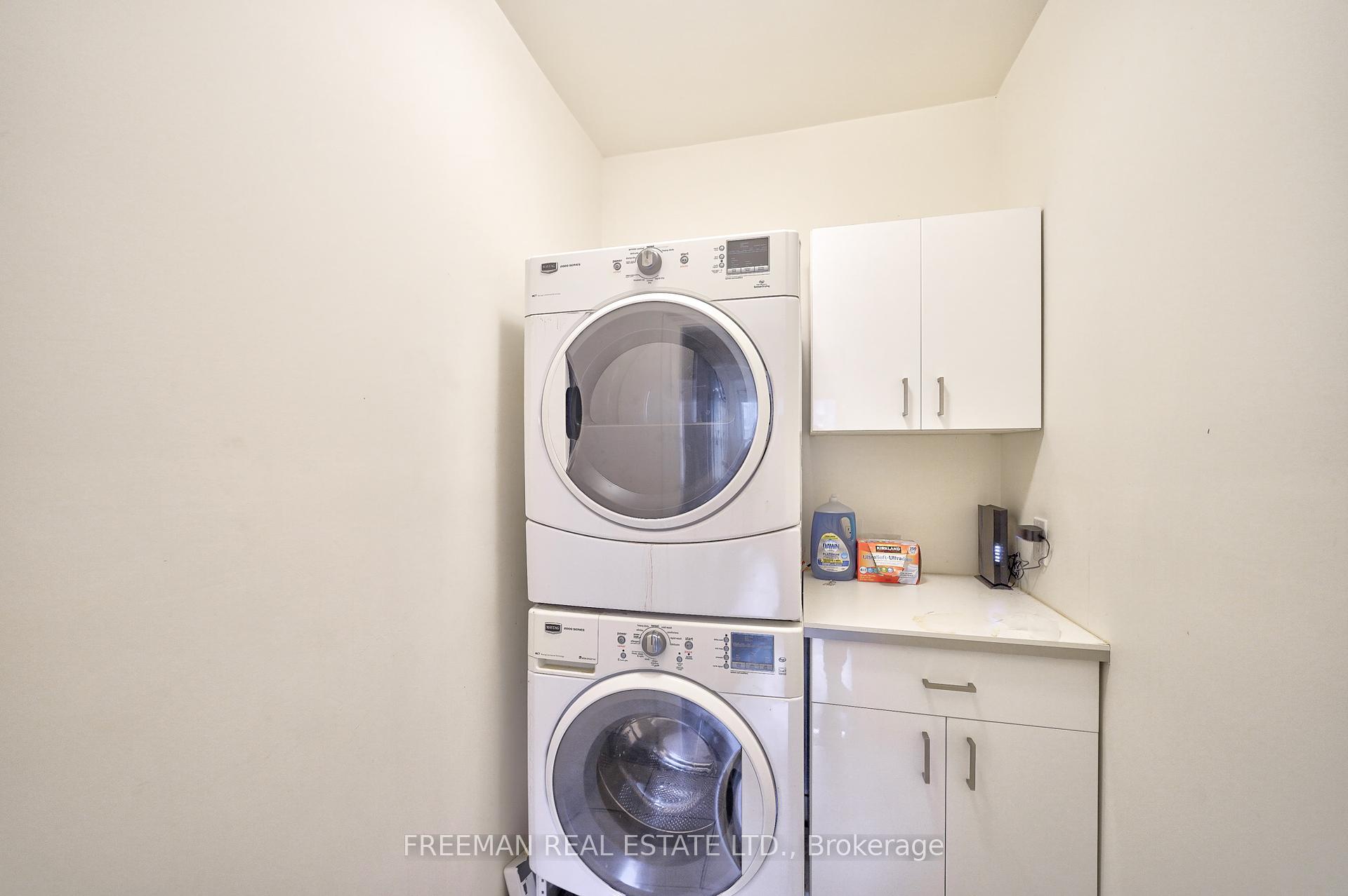 555 Markham St, Toronto, ON M6G2L6 | 5 Bedroom 3 Bathroom Semi-Detached House | Image 21