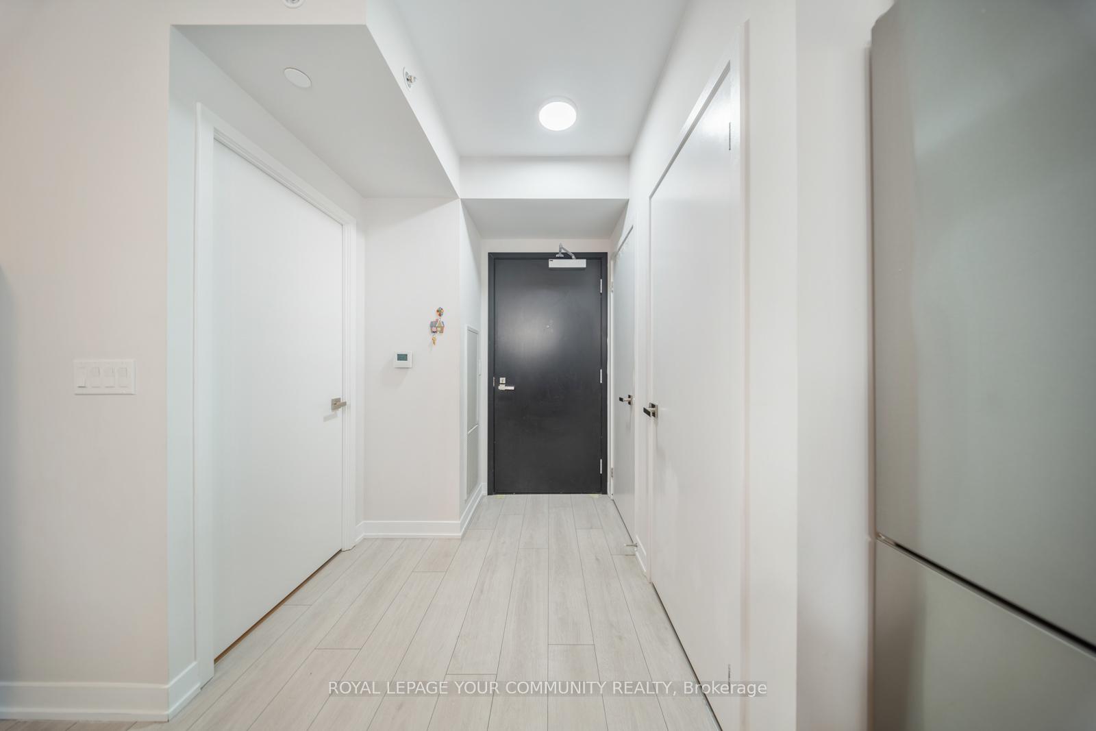 #312 - 31 Tippett Rd, Toronto, ON M3H0C8 | 1 Bedroom 2 Bathroom Condo Apt | Image 3