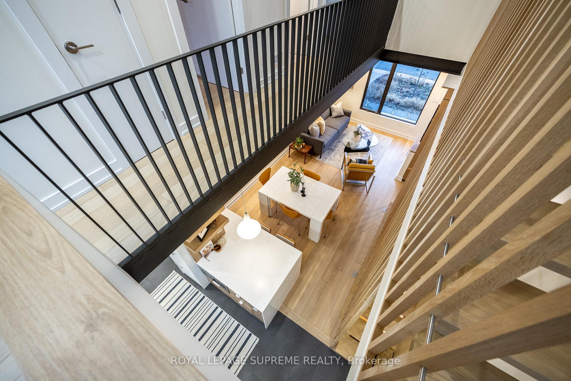 27 Palmerston Sq, Toronto, ON M6G2S8 | 3 Bedroom 4 Bathroom Detached House | Image 24