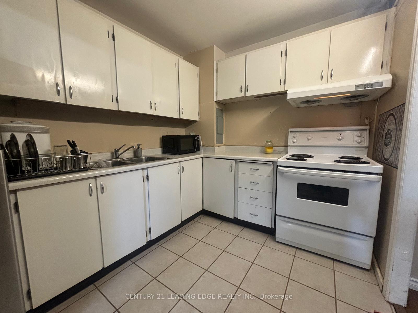 #401 - 725 Don Mills Rd, Toronto, ON M3C1S8 | 1 Bedroom 1 Bathroom Condo Apt | Image 7