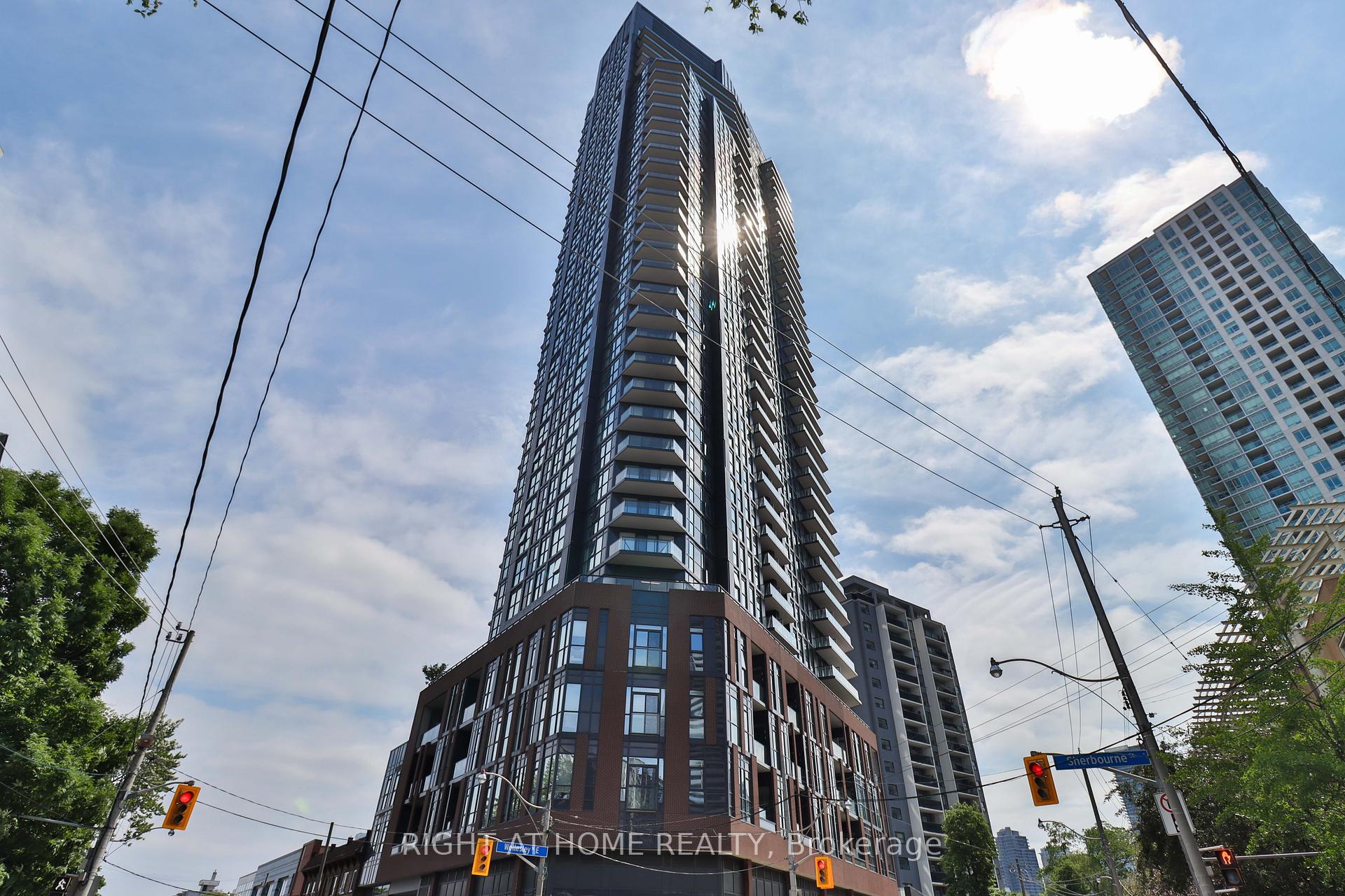 #406 - 159 Wellesley St E, Toronto, ON M4Y0H5 | 1 Bedroom 1 Bathroom Condo Apt | Image 2