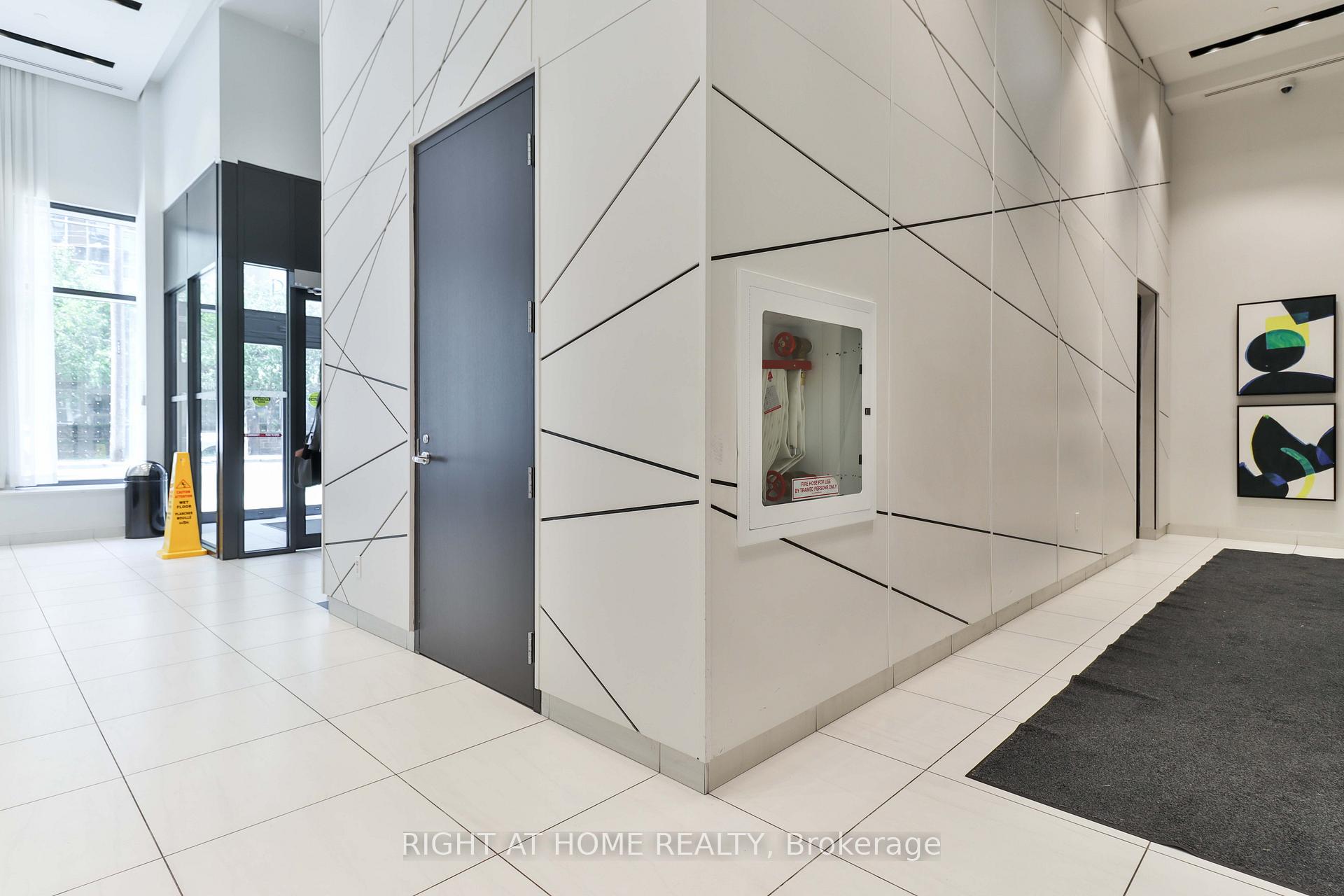 #406 - 159 Wellesley St E, Toronto, ON M4Y0H5 | 1 Bedroom 1 Bathroom Condo Apt | Image 7