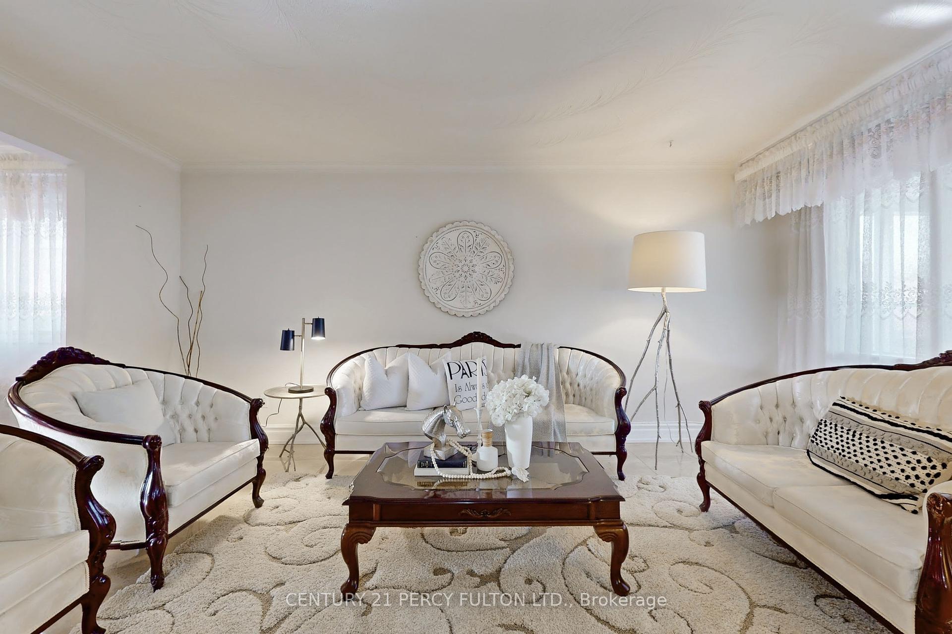 14 Weatherstone Cres, Toronto, ON M2H1C2 | 4 Bedroom 4 Bathroom Detached House | Image 4