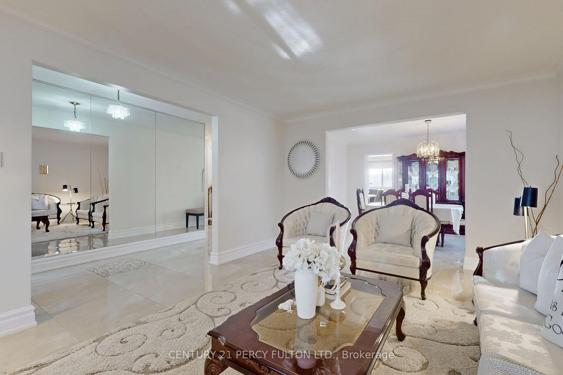 14 Weatherstone Cres, Toronto, ON M2H1C2 | 4 Bedroom 4 Bathroom Detached House | Image 5