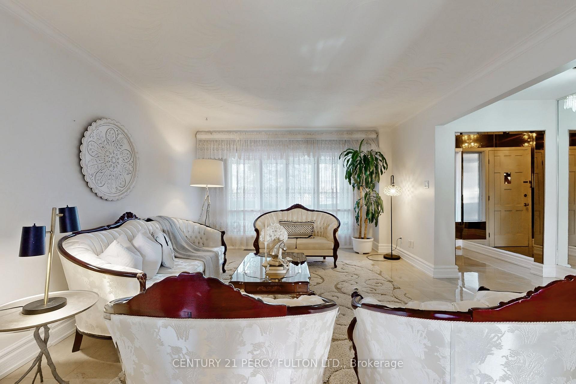 14 Weatherstone Cres, Toronto, ON M2H1C2 | 4 Bedroom 4 Bathroom Detached House | Image 6