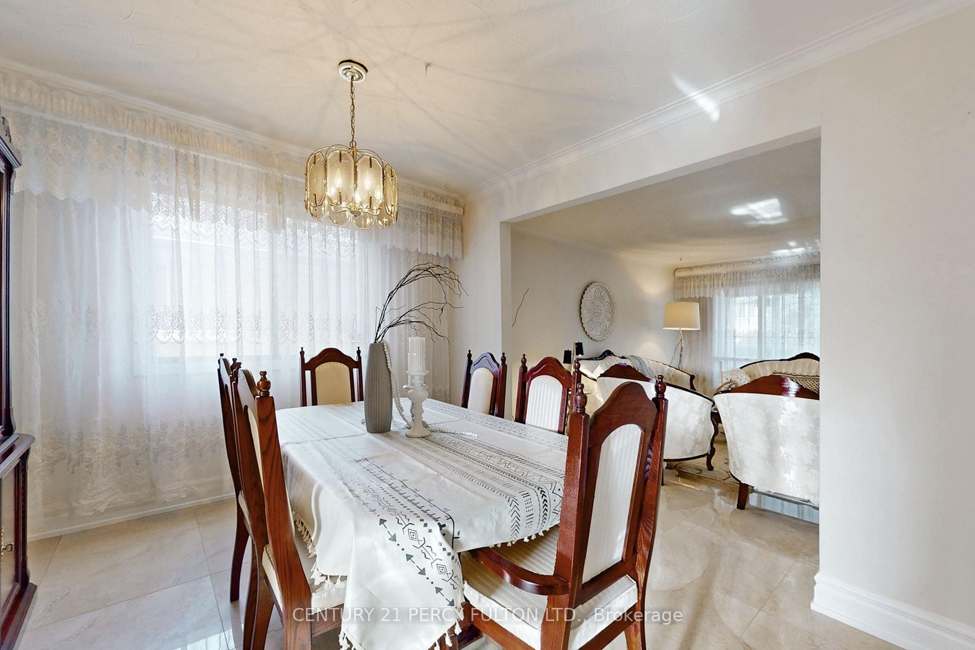 14 Weatherstone Cres, Toronto, ON M2H1C2 | 4 Bedroom 4 Bathroom Detached House | Image 8