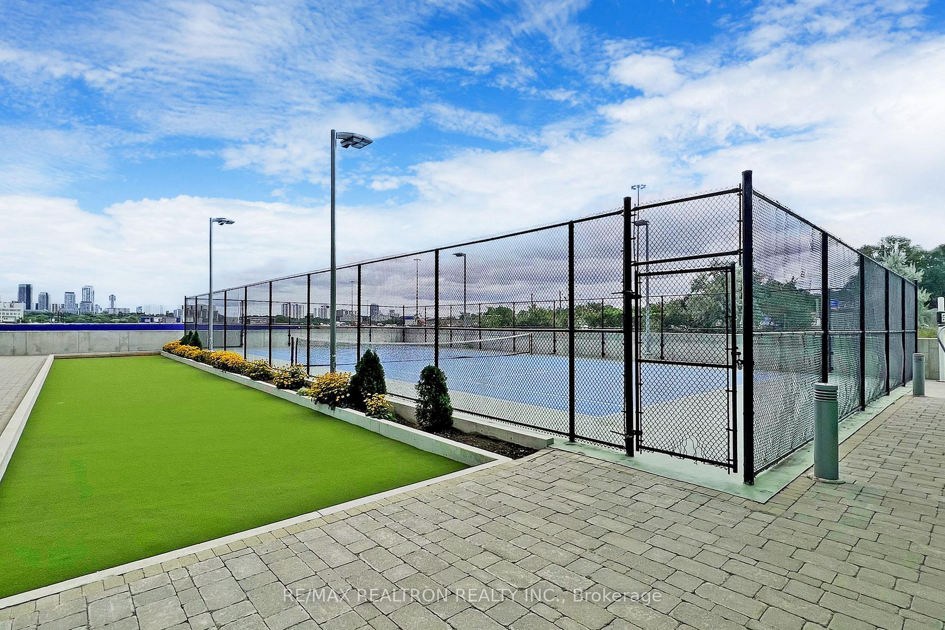 #2711 - 115 Mcmahon Dr, Toronto, ON M2K0A4 | 3 Bedroom 2 Bathroom Condo Apt | Image 33