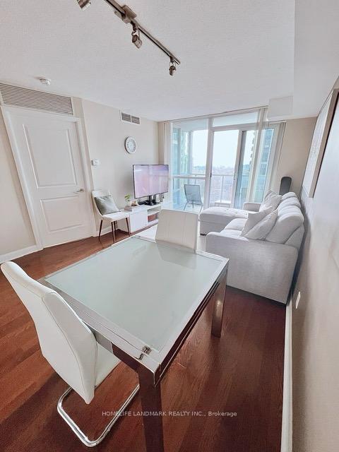 #2601 - 4968 Yonge St W, Toronto, ON M2N7G9 | 1 Bedroom 1 Bathroom Condo Apt | Image 16