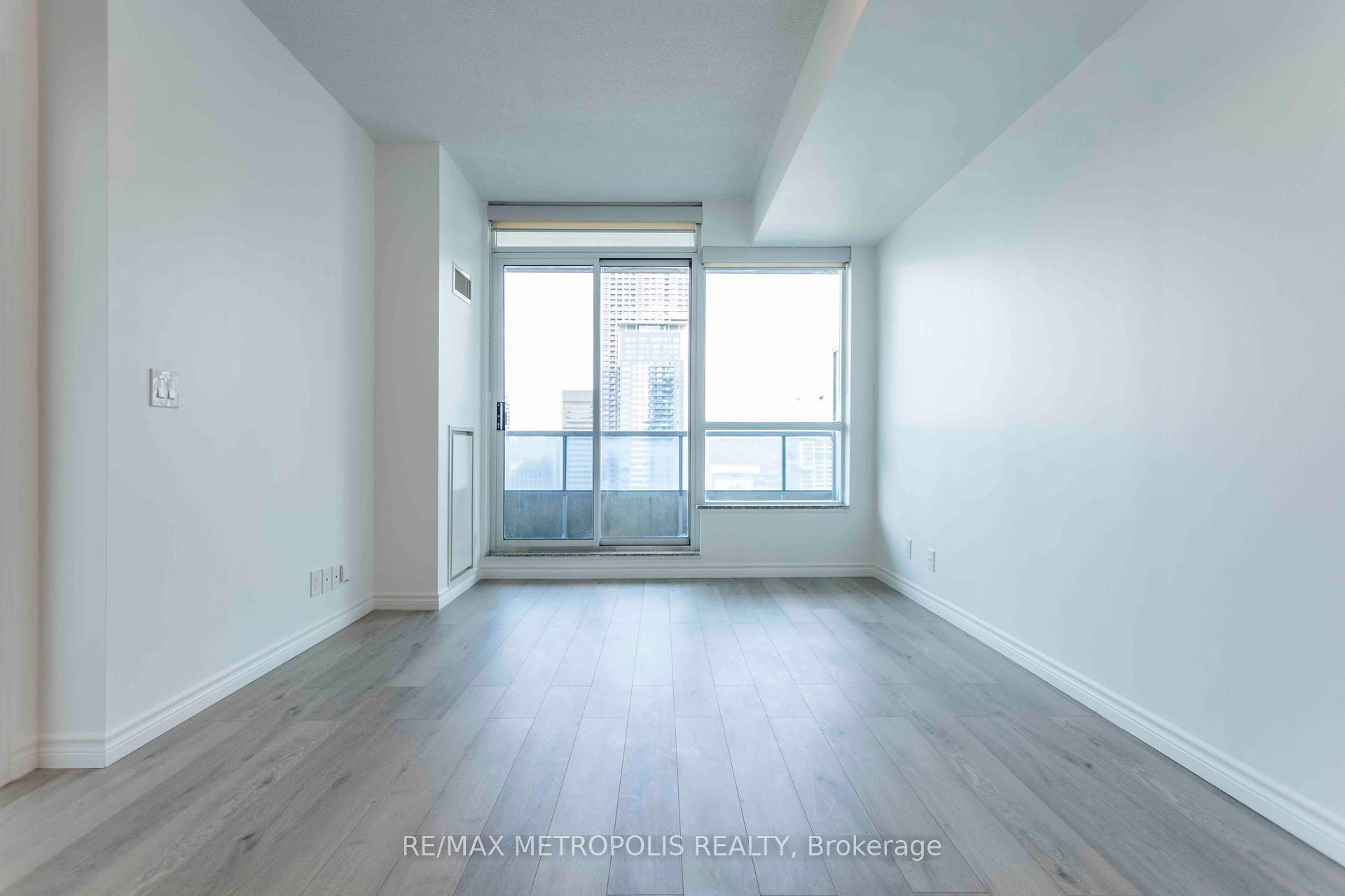 #1811 - 500 Sherbourne St, Toronto, ON M4X1L1 | 1 Bedroom 1 Bathroom Condo Apt | Image 8