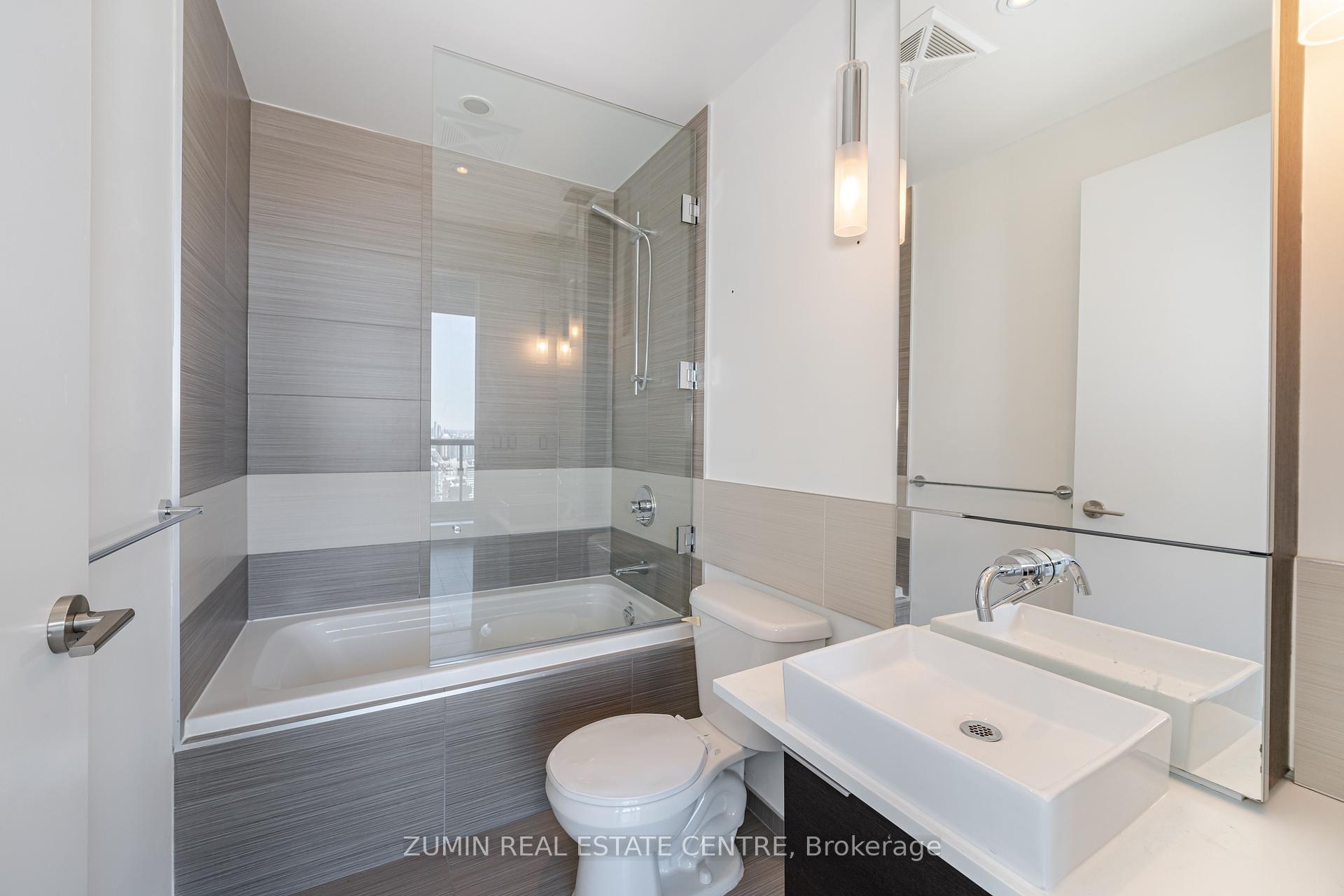 #3502 - 8 Charlotte St, Toronto, ON M5V0K4 | 2 Bedroom 2 Bathroom Condo Apt | Image 13