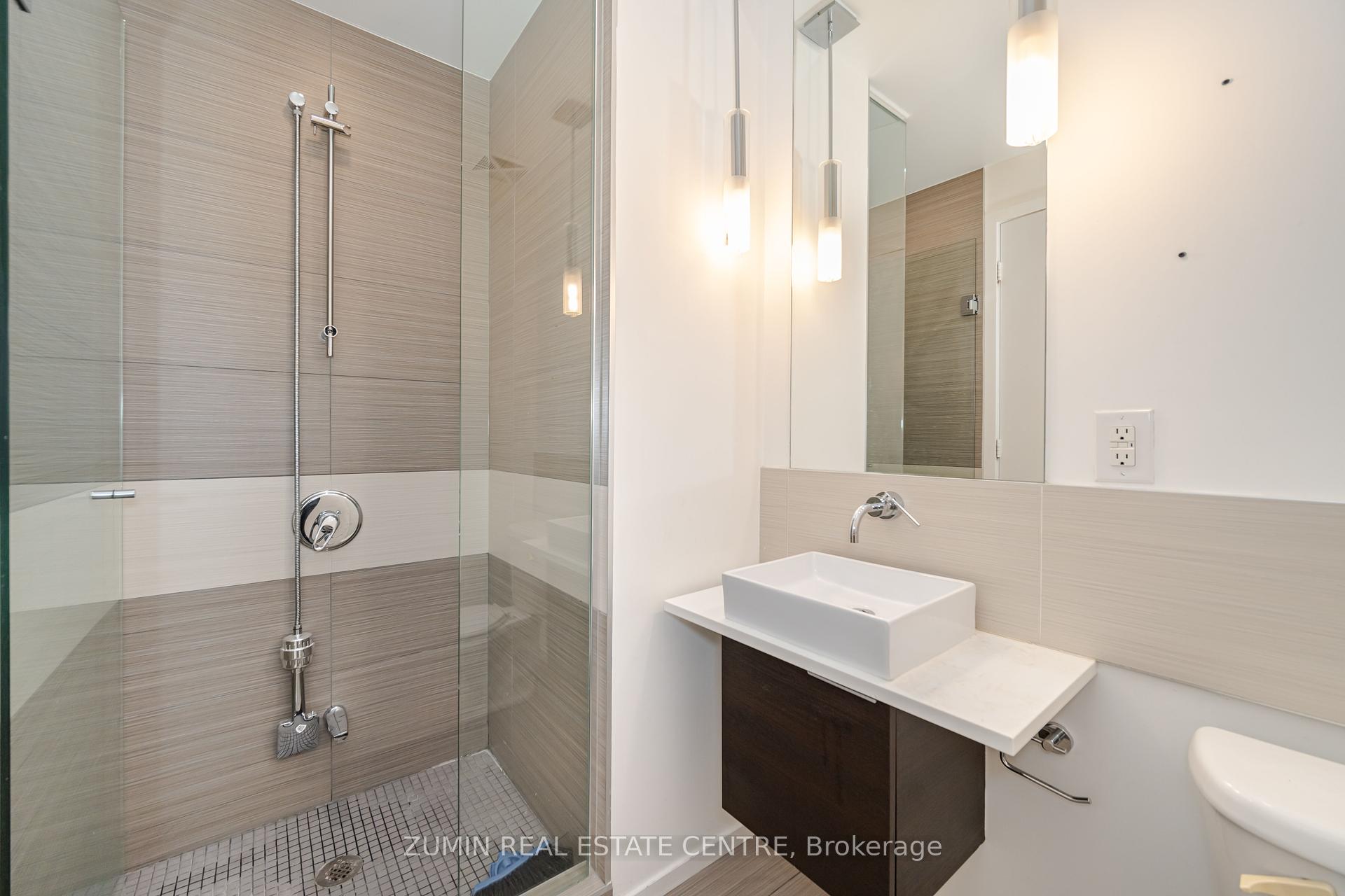 #3502 - 8 Charlotte St, Toronto, ON M5V0K4 | 2 Bedroom 2 Bathroom Condo Apt | Image 17